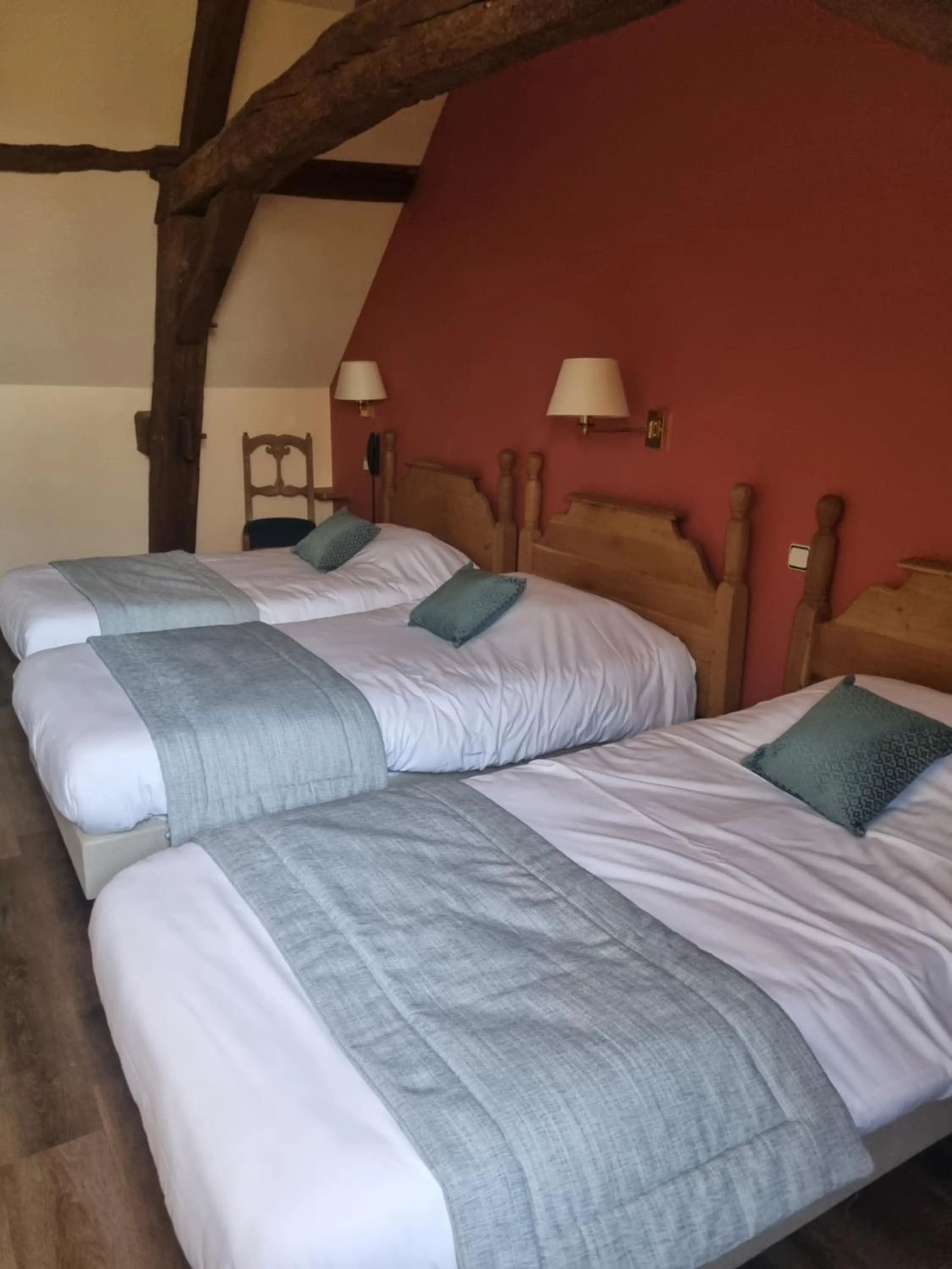 Photo of the whole room, Bed in Logis Hôtel La Fleur de Lys