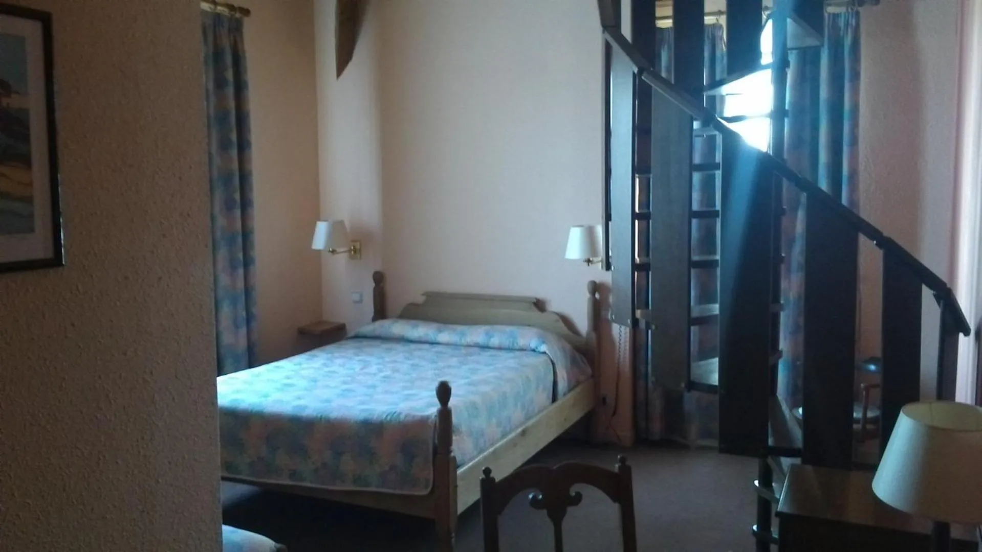 Bed in La Fleur de Lys