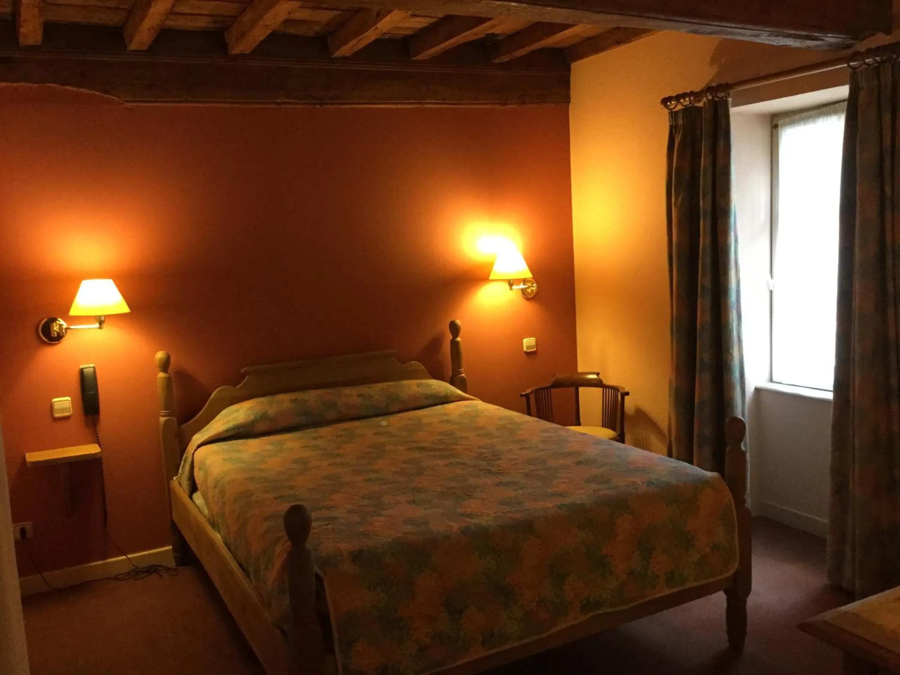 Bed in La Fleur de Lys