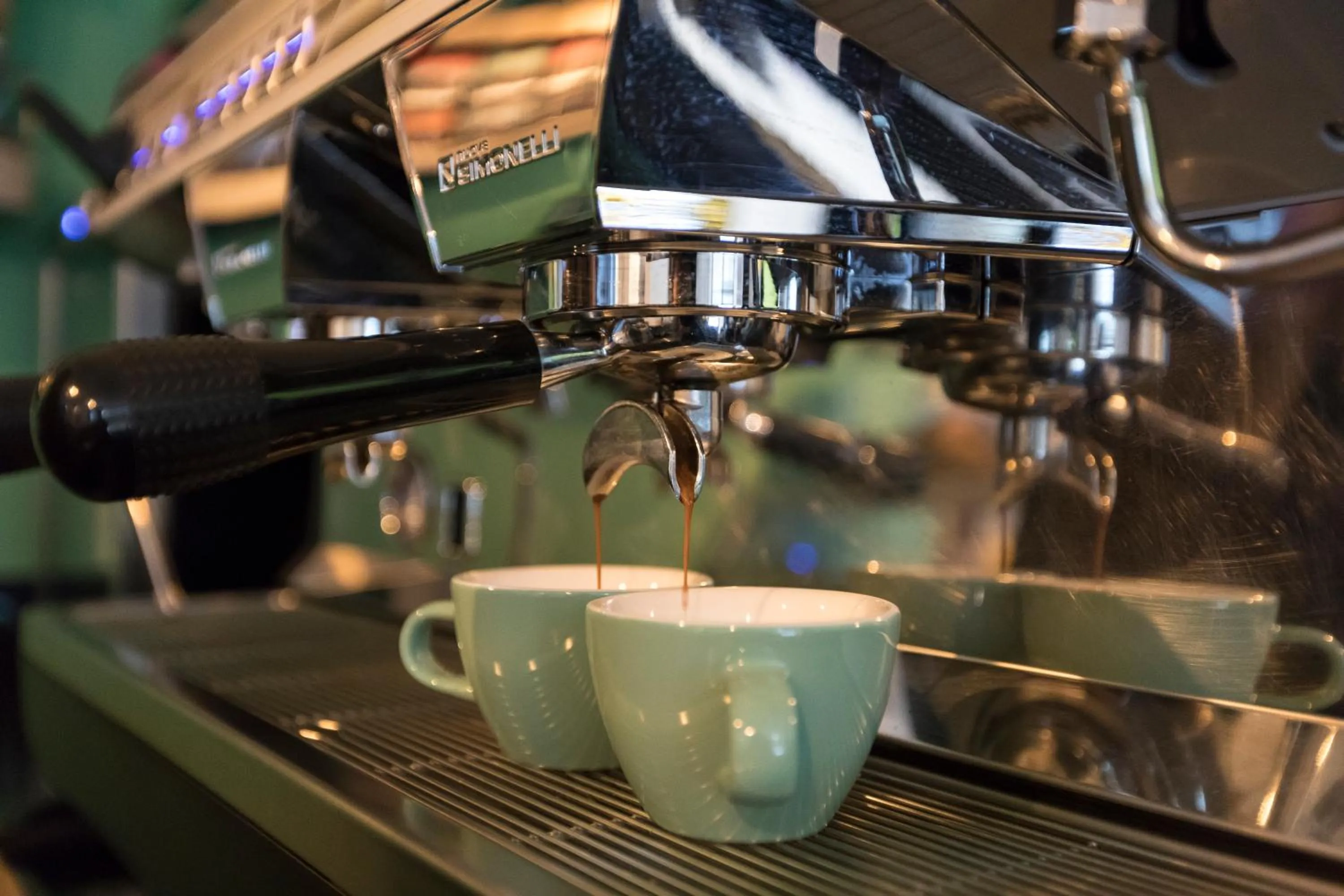 Winederful Hostel & Café