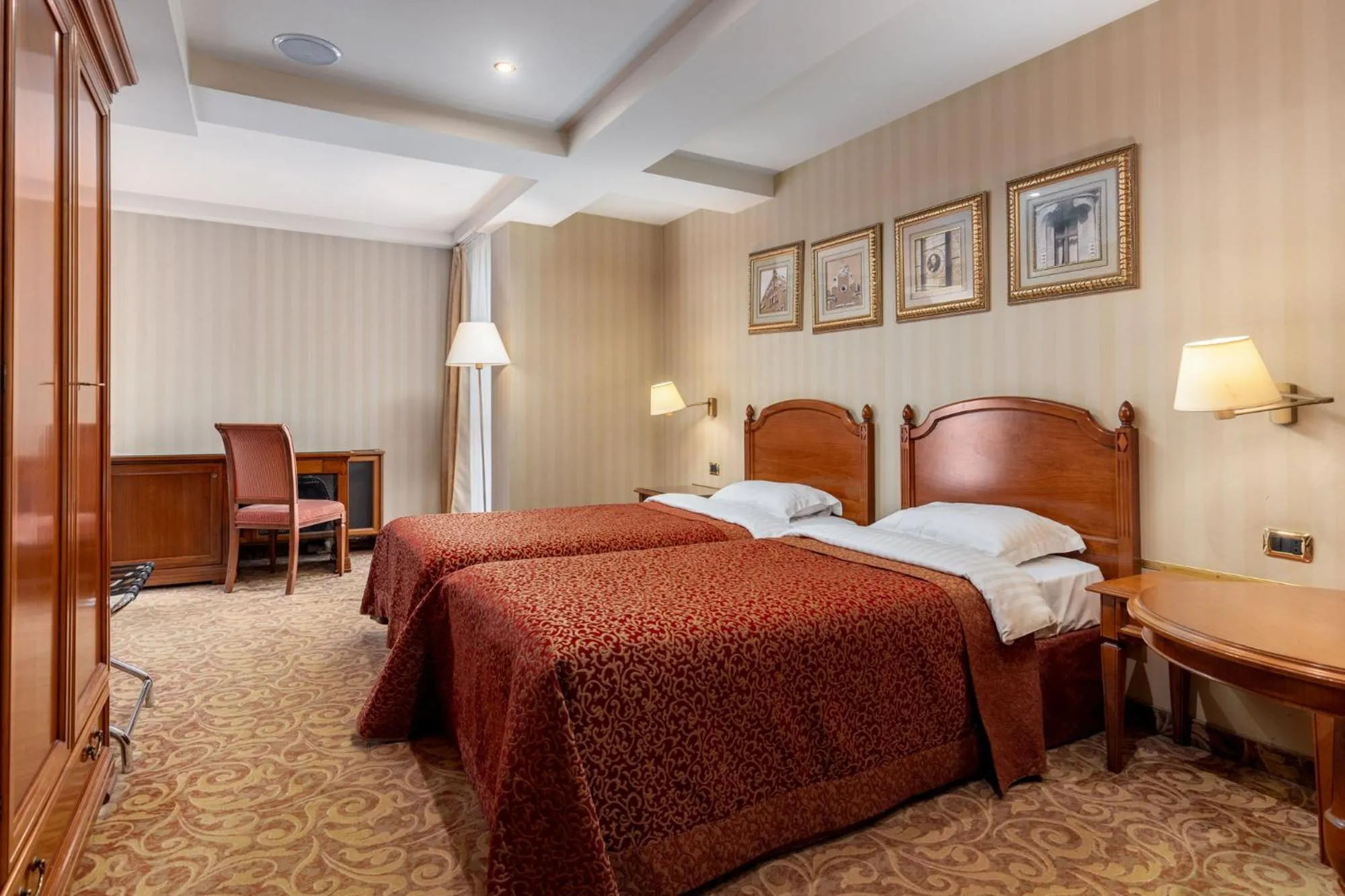Standard Twin Room in The Benjamin House