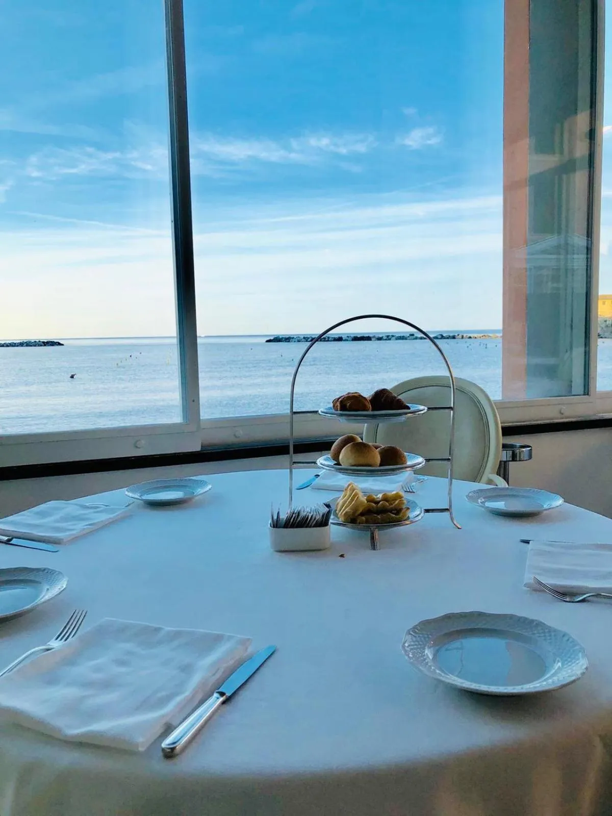 Food and drinks in Hotel Miramare & Spa