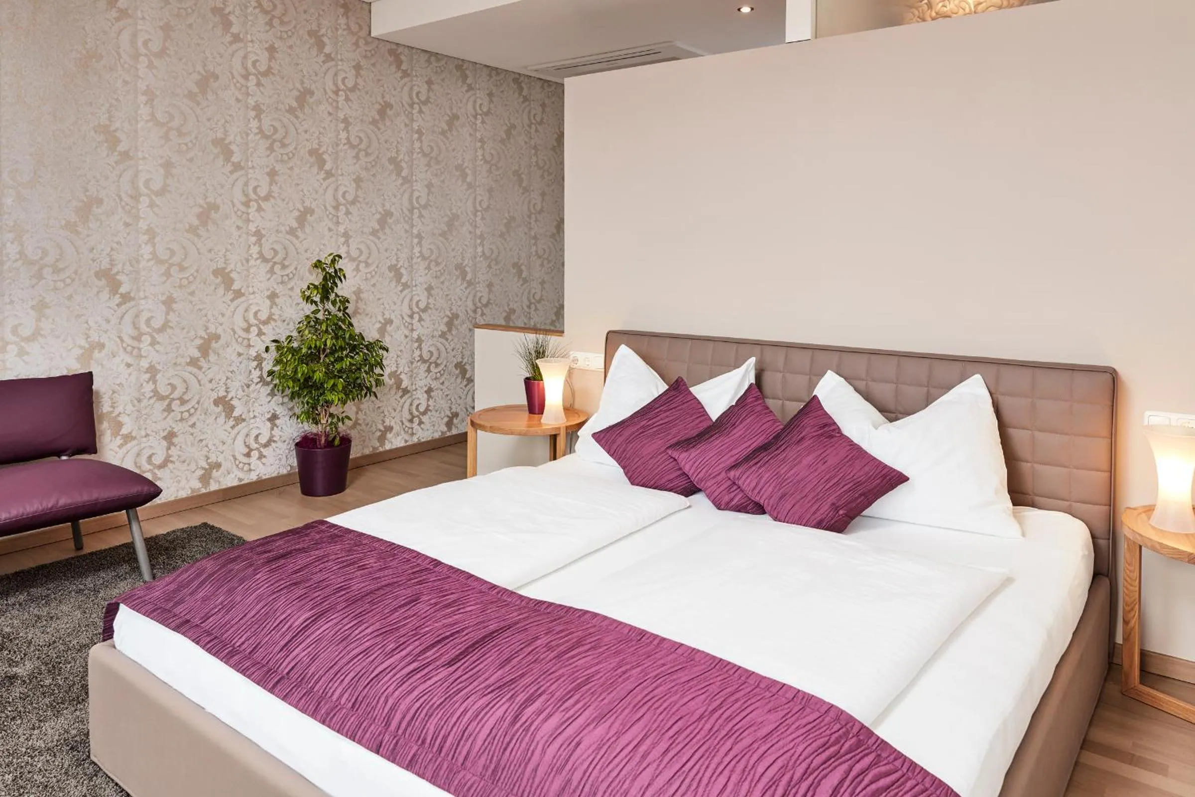 Bed in Hotel Birkenhof