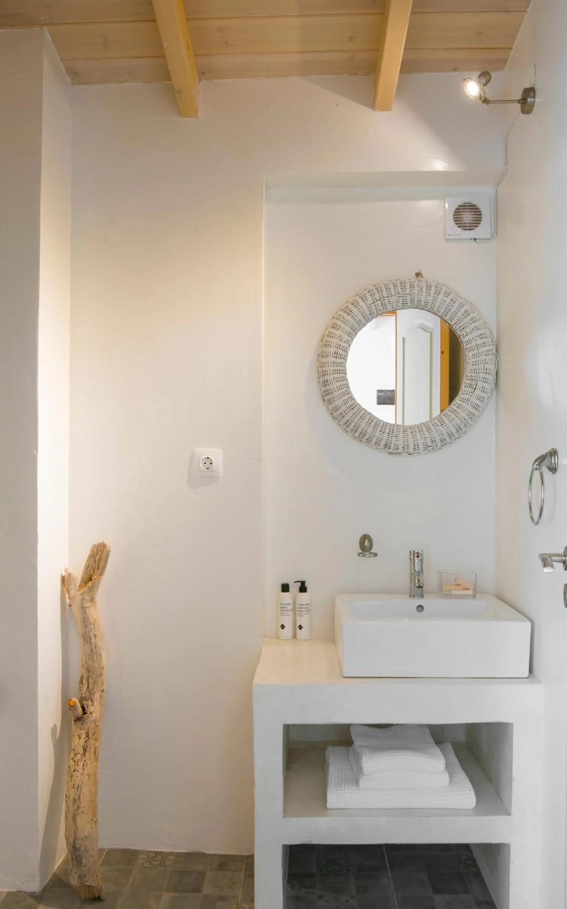 Bathroom in Sanidiamonds