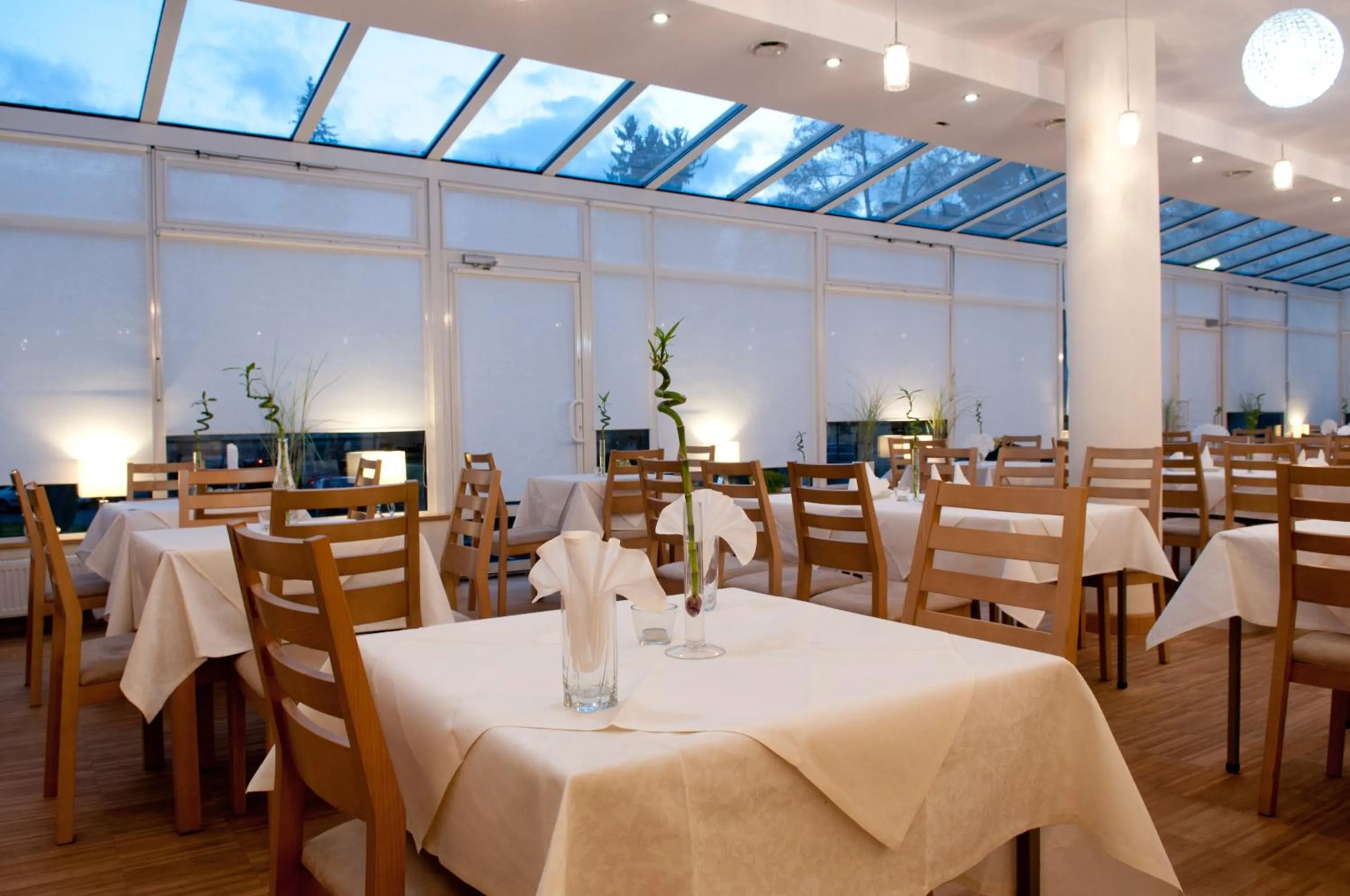 Restaurant/places to eat in Hotel Cieplice MEDI & SPA