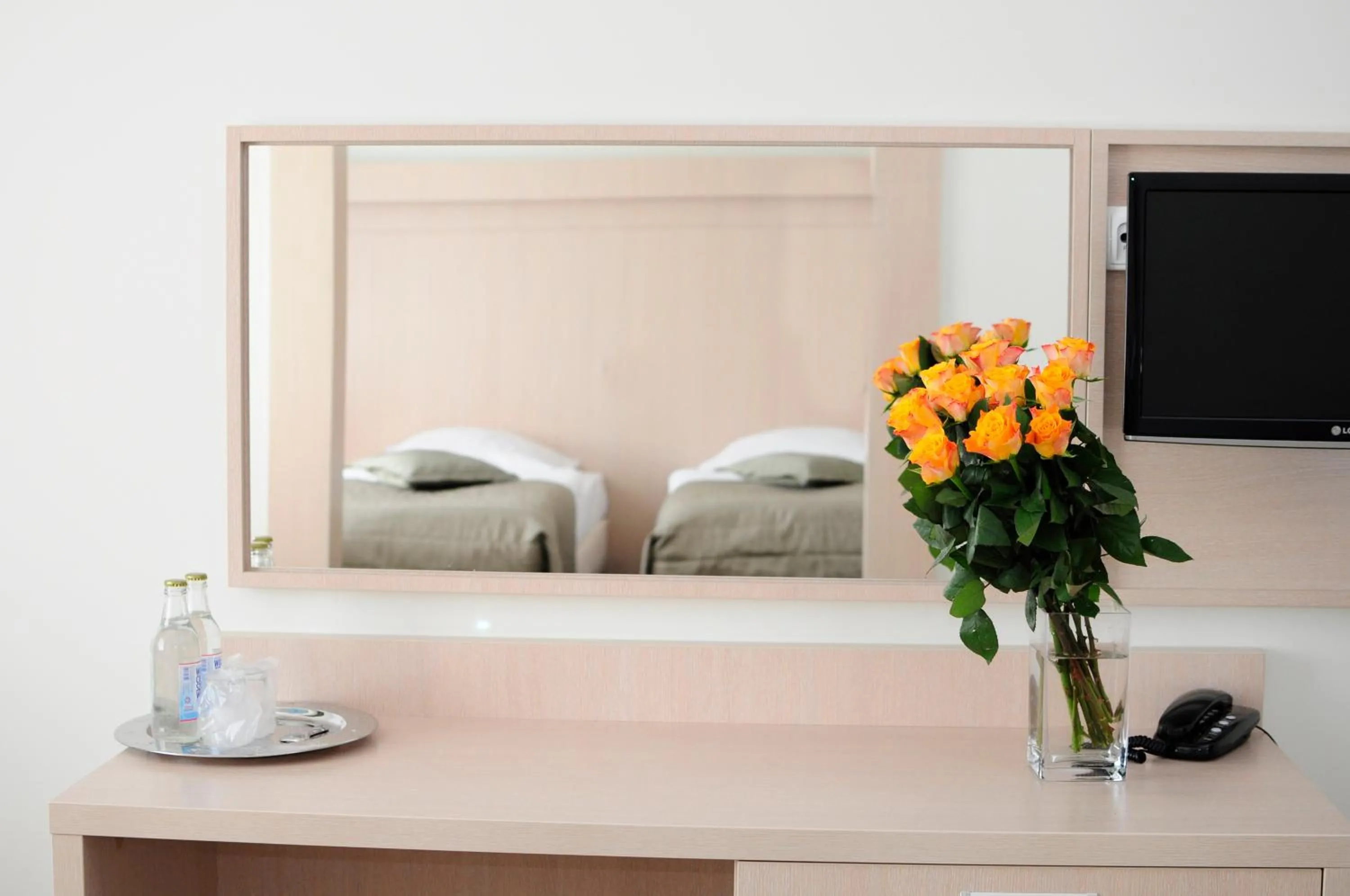 Photo of the whole room, Bed in Hotel Cieplice MEDI & SPA