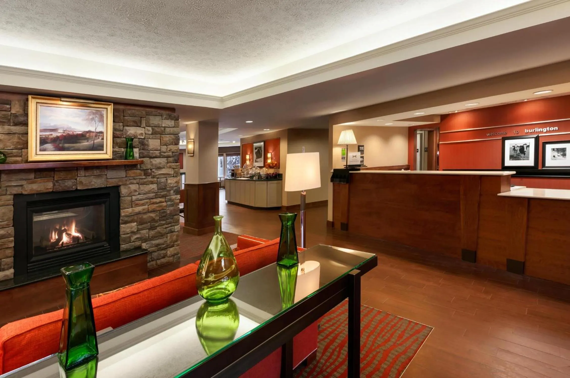 Lobby or reception in Hampton Inn Burlington - Colchester
