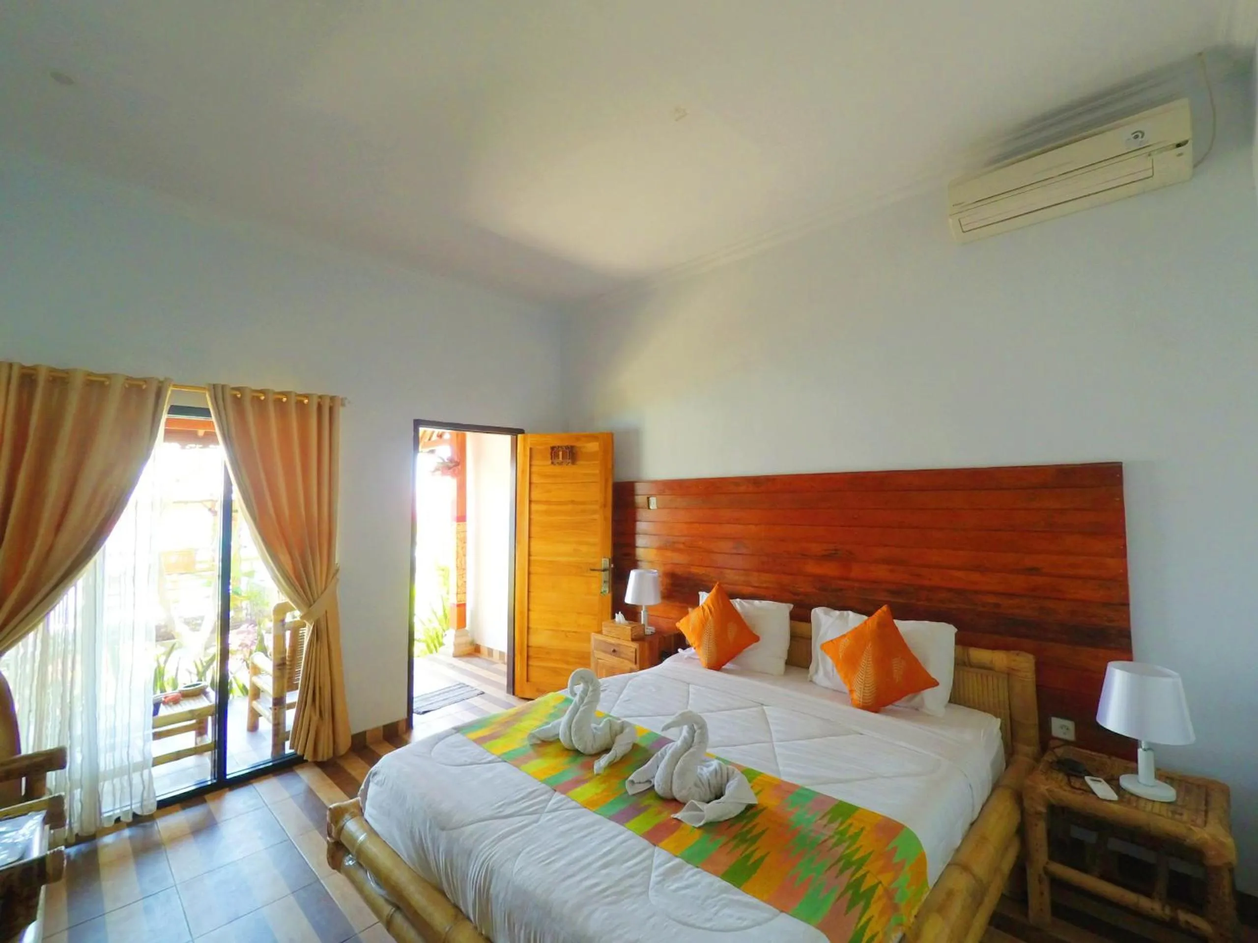 Bed in Coastal Inn Penida