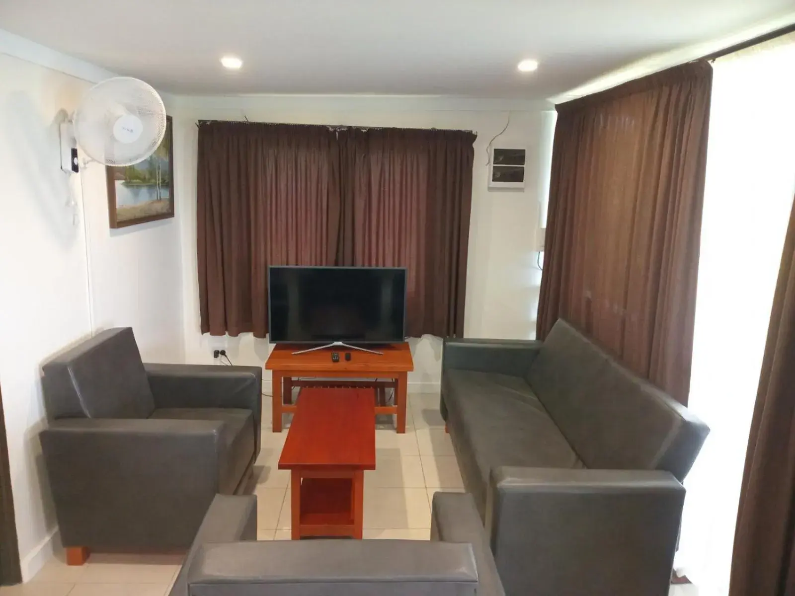 Seaside Beach in Dreamview Villas Seaside Beach in Dreamview Villas