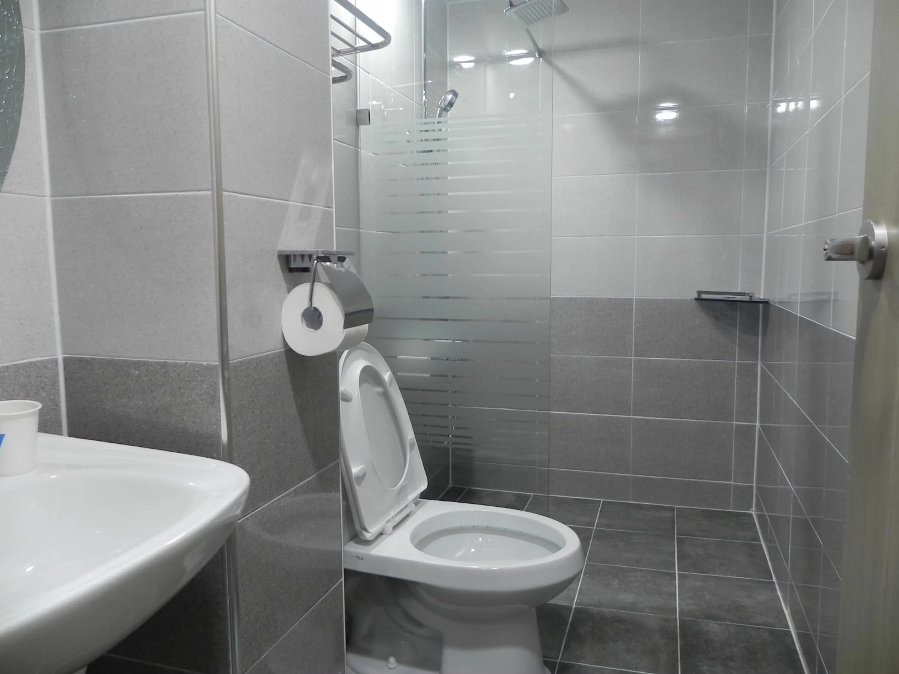 Bathroom in Jeonju International Hostel