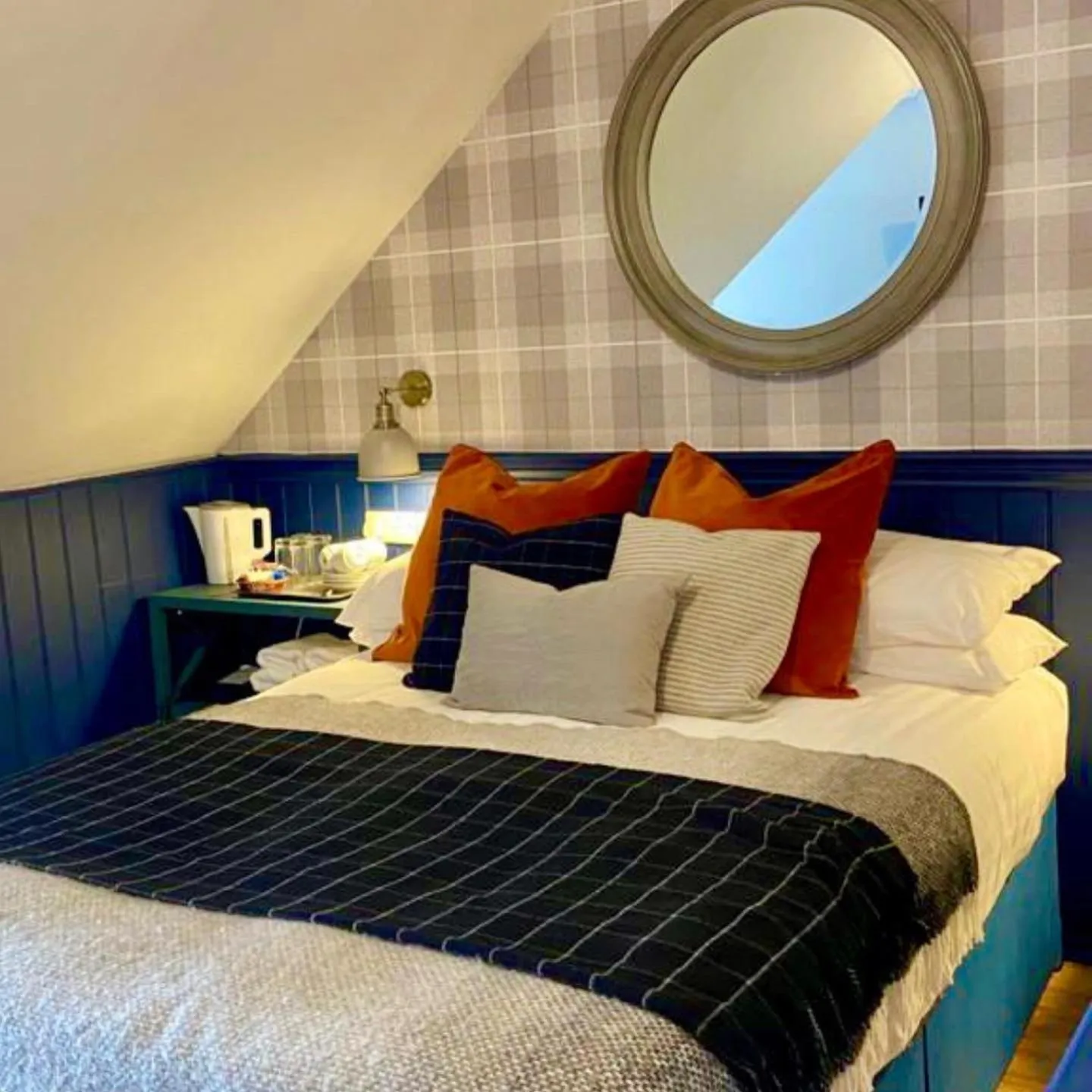 Bedroom, Bed in No: 1 The Esplanade Guest Accommodation.