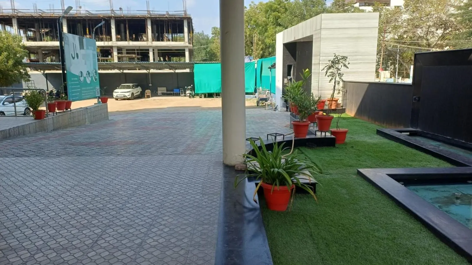 Property building in Hotel Sriram JB Residency