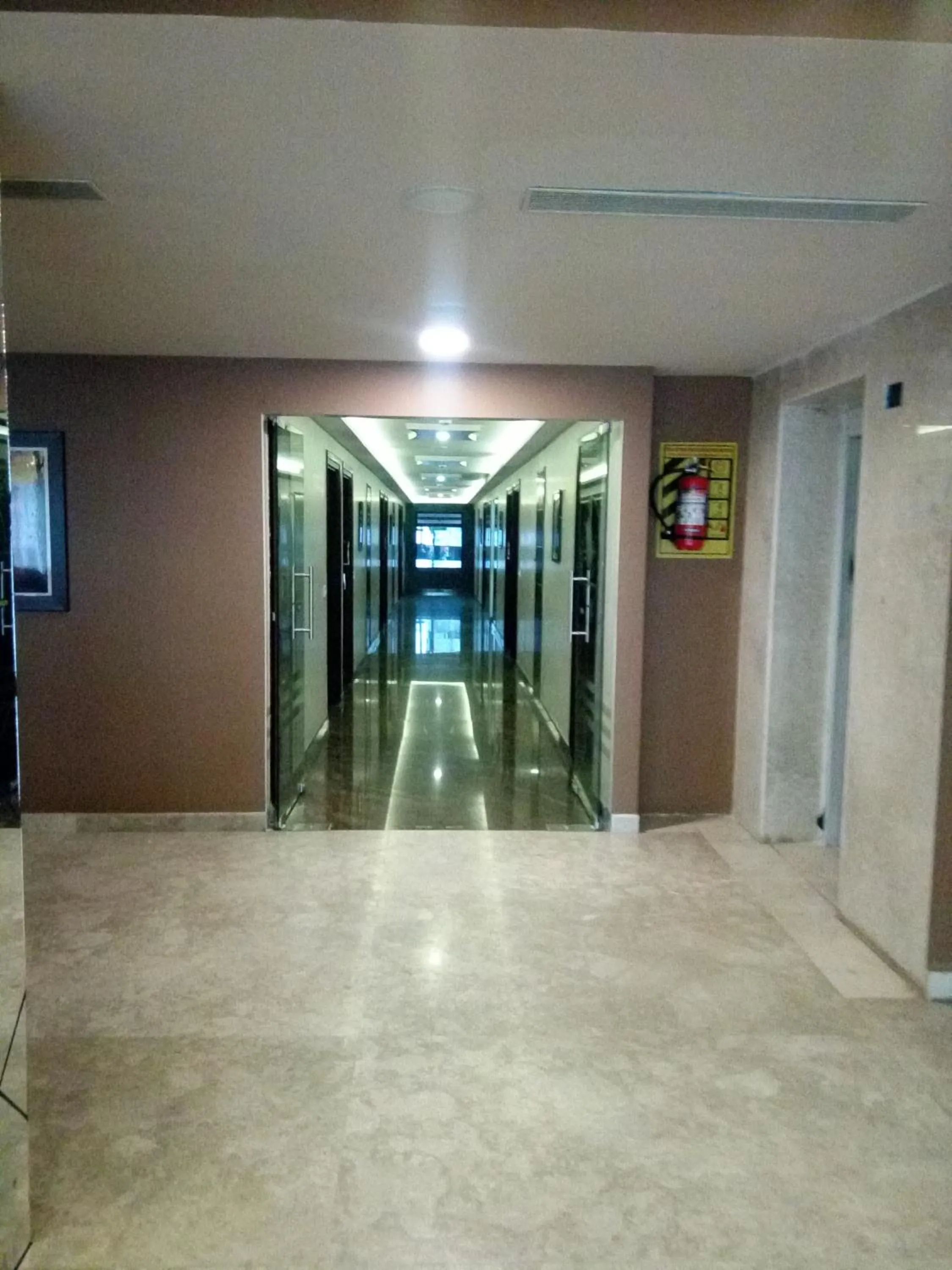 Area and facilities in Hotel Sriram JB Residency