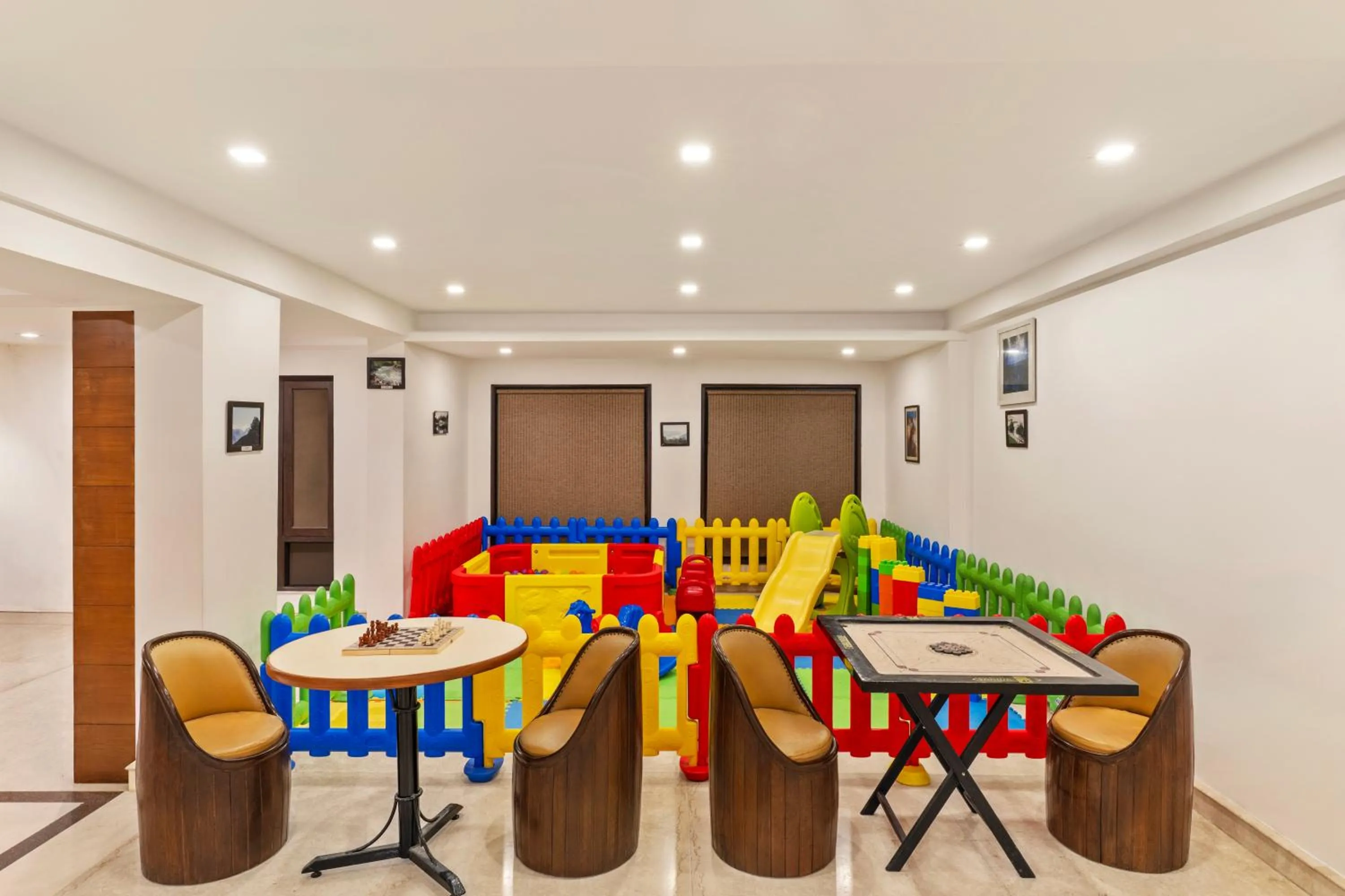 Country Inn Premier Pacific Mall Road Mussoorie