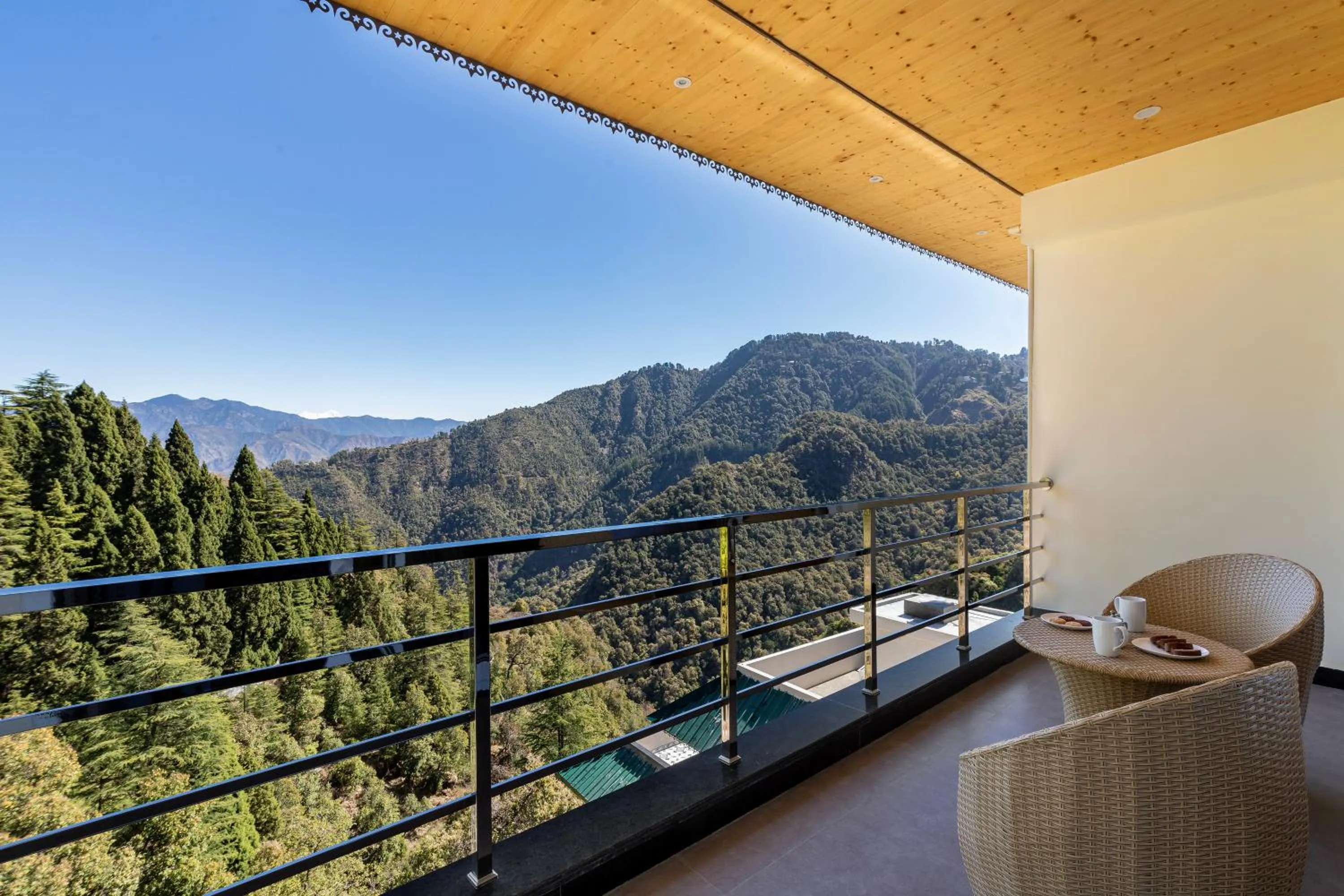 Country Inn Premier Pacific Mall Road Mussoorie