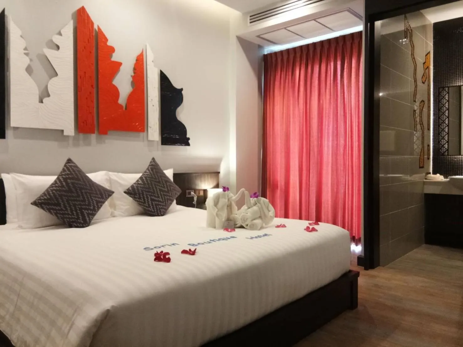 Bedroom, Bed in Sorin hotel