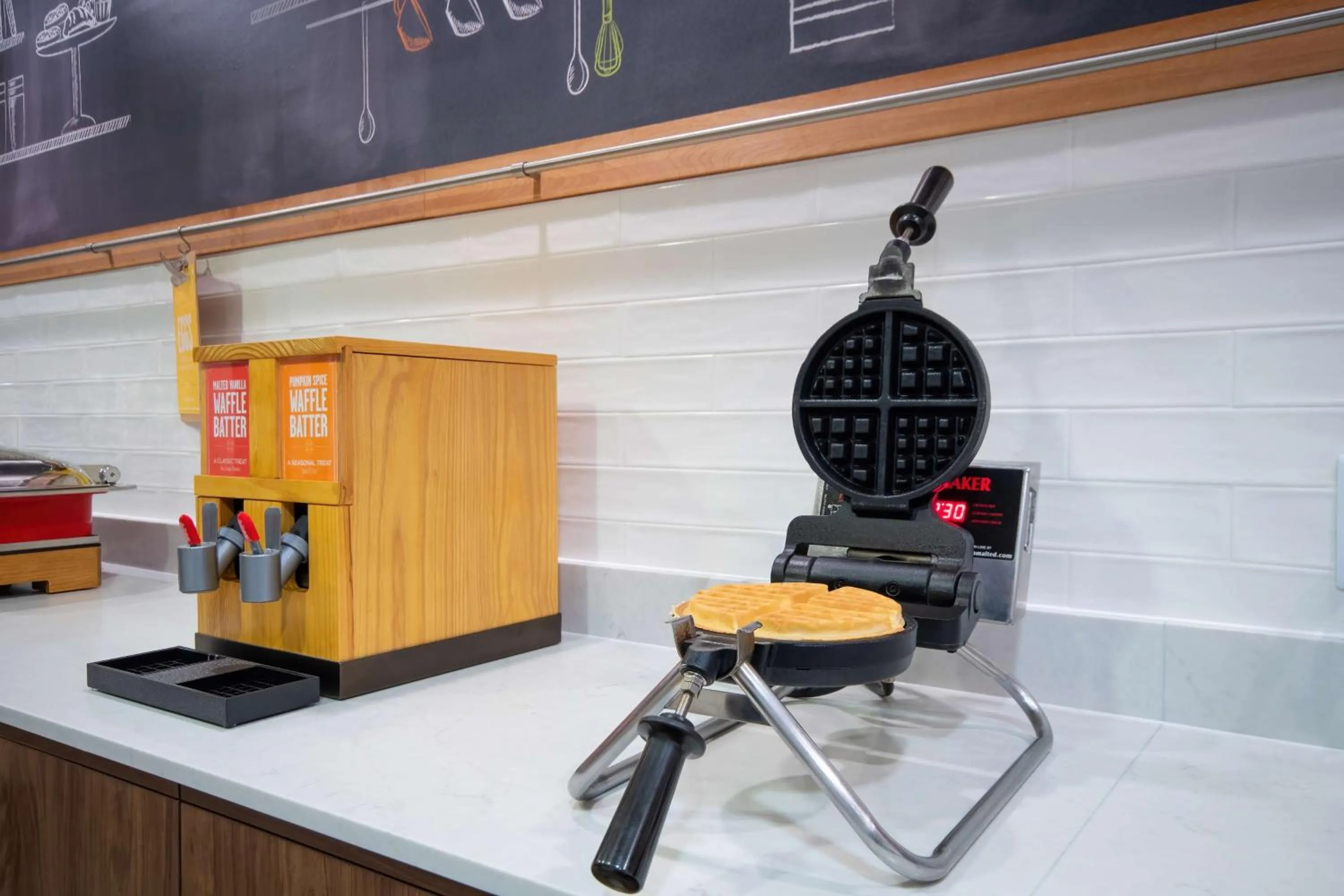 Breakfast in Hampton Inn East Aurora