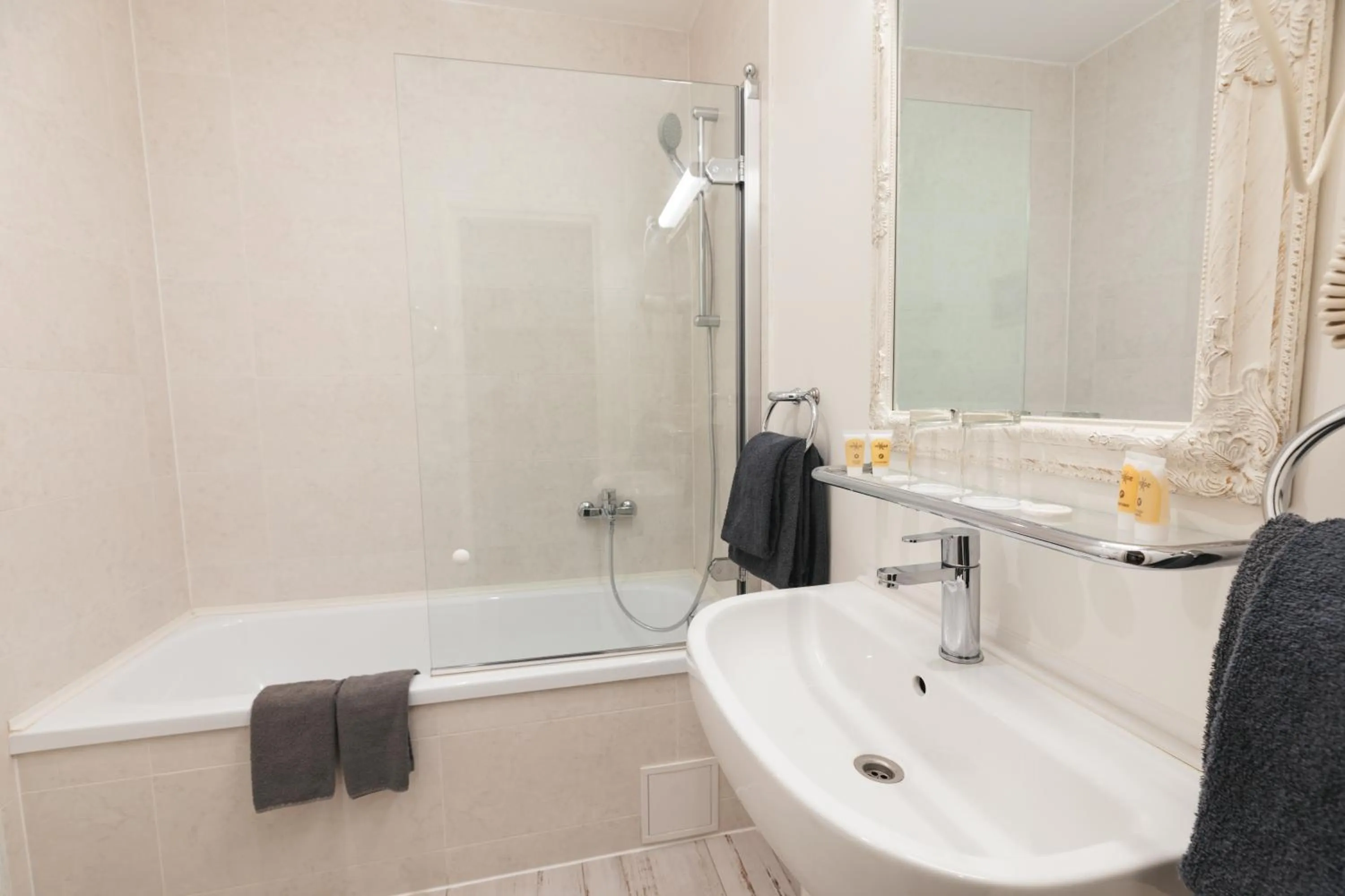 Bathroom in Forums Boutique Hotel