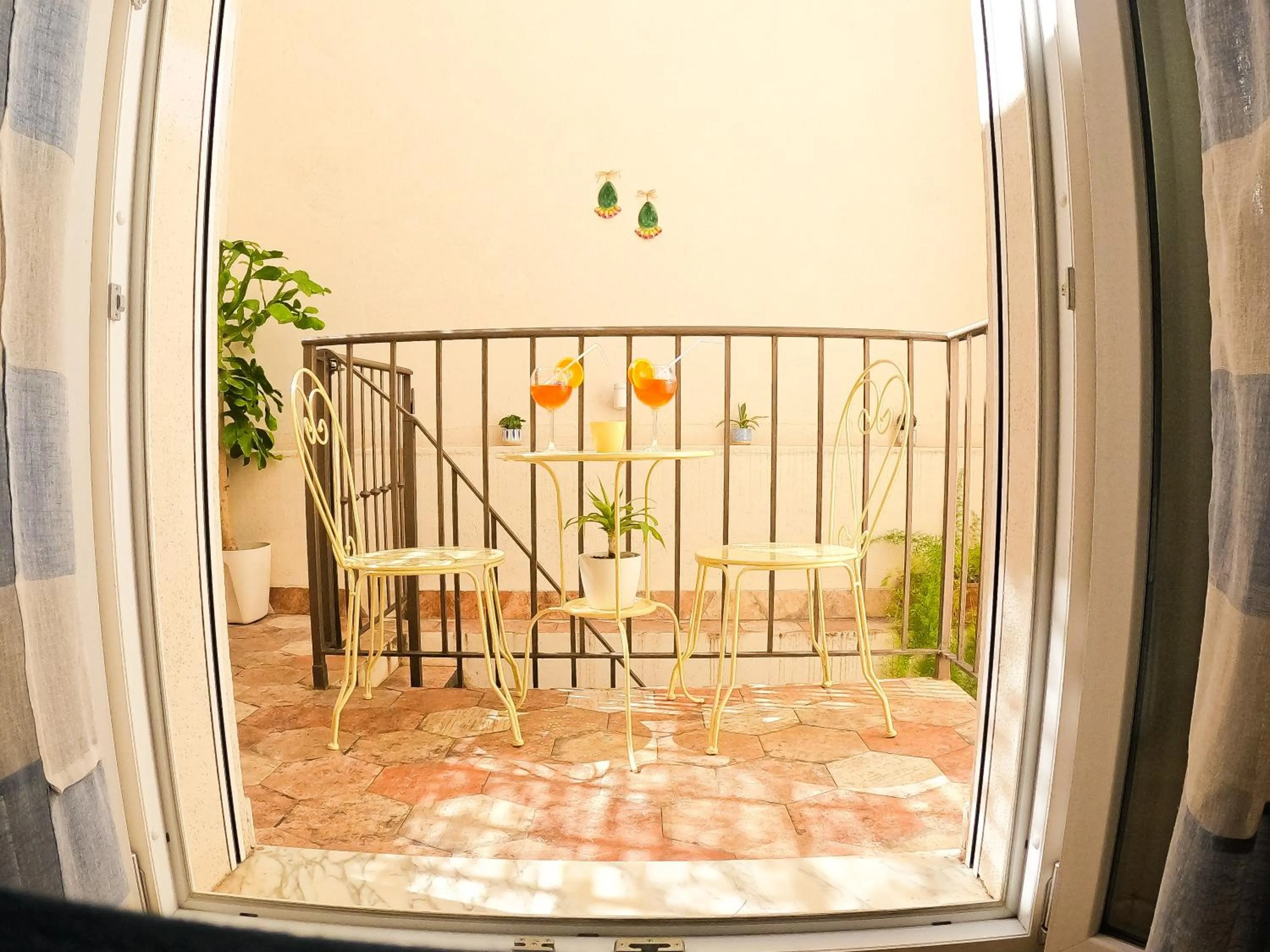 Patio in B&B Kalavrìa