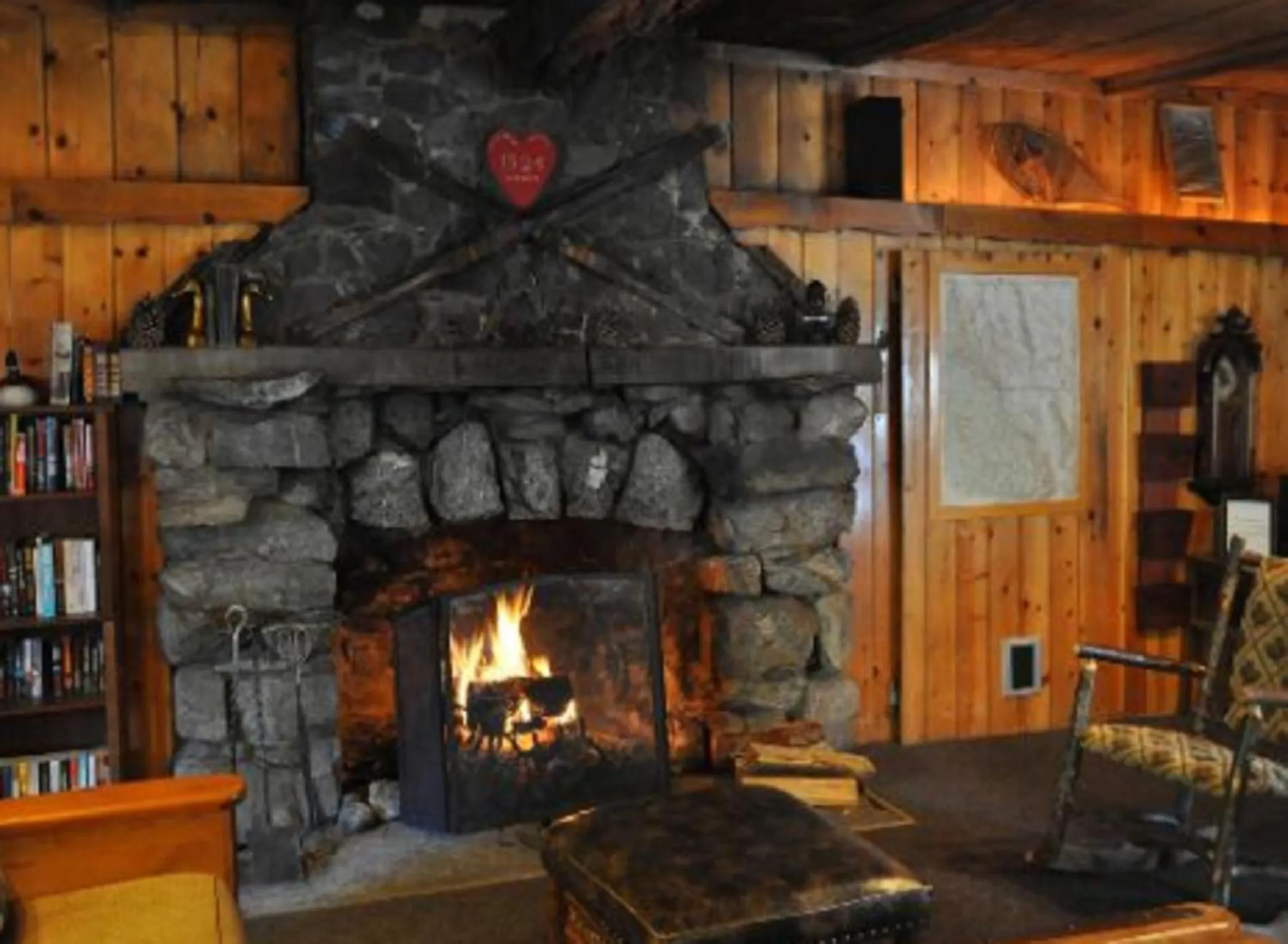 Lobby or reception in Tamarack Lodge