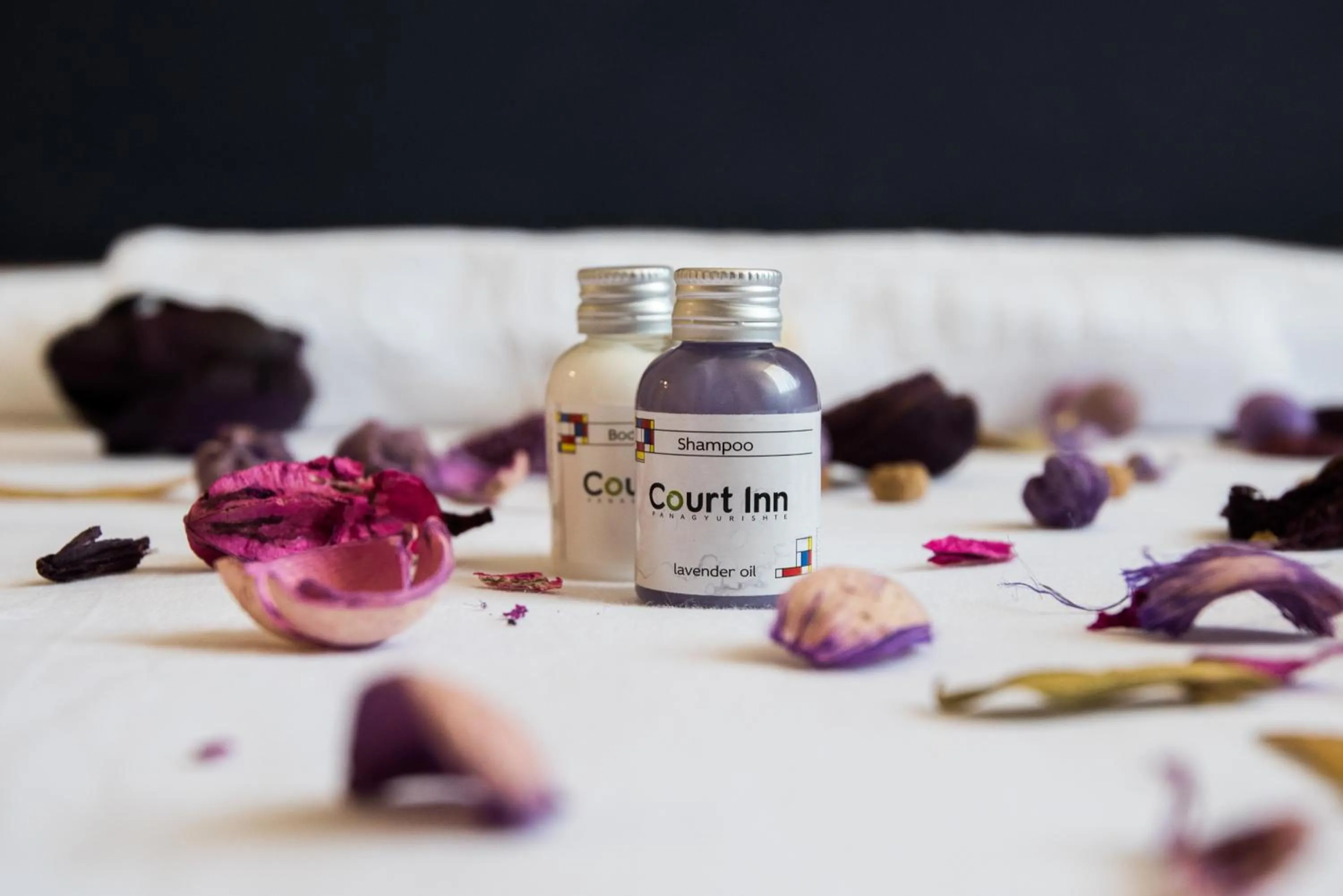 Dining area in Court Inn