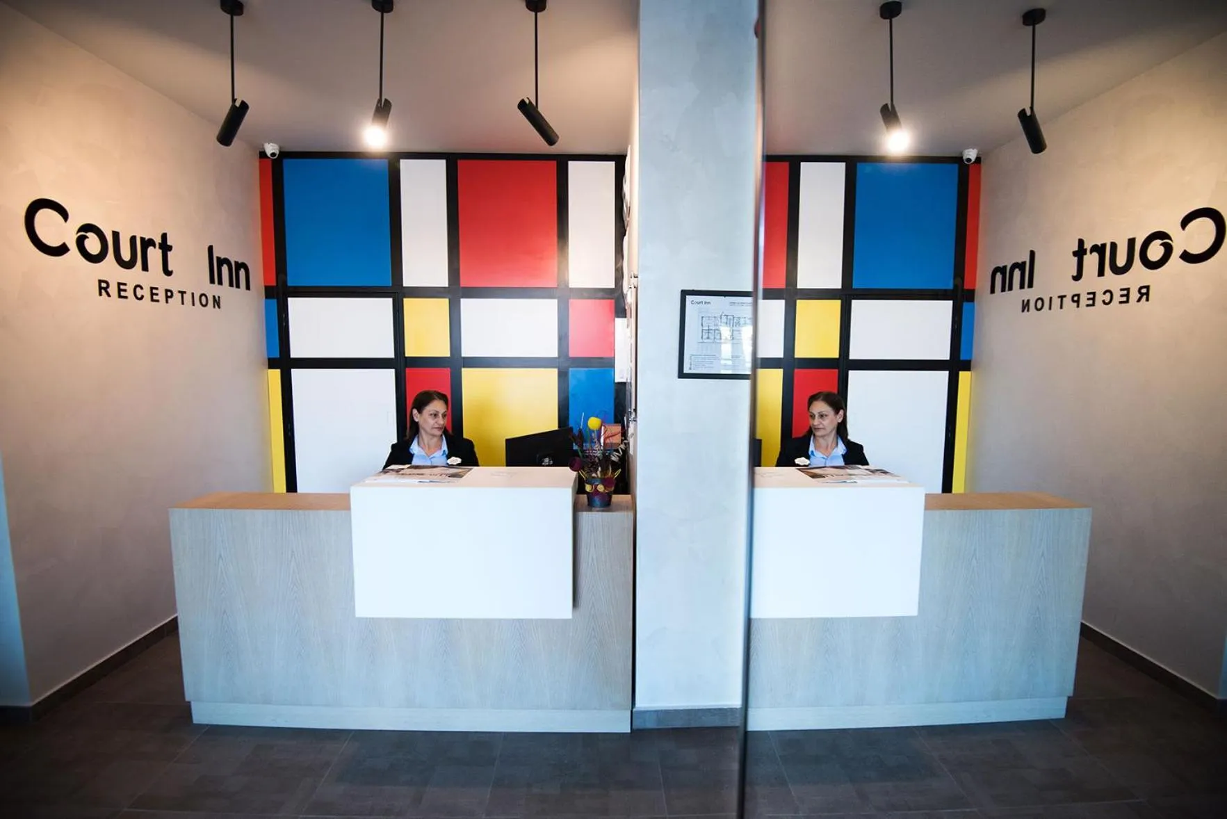 Lobby or reception in Court Inn