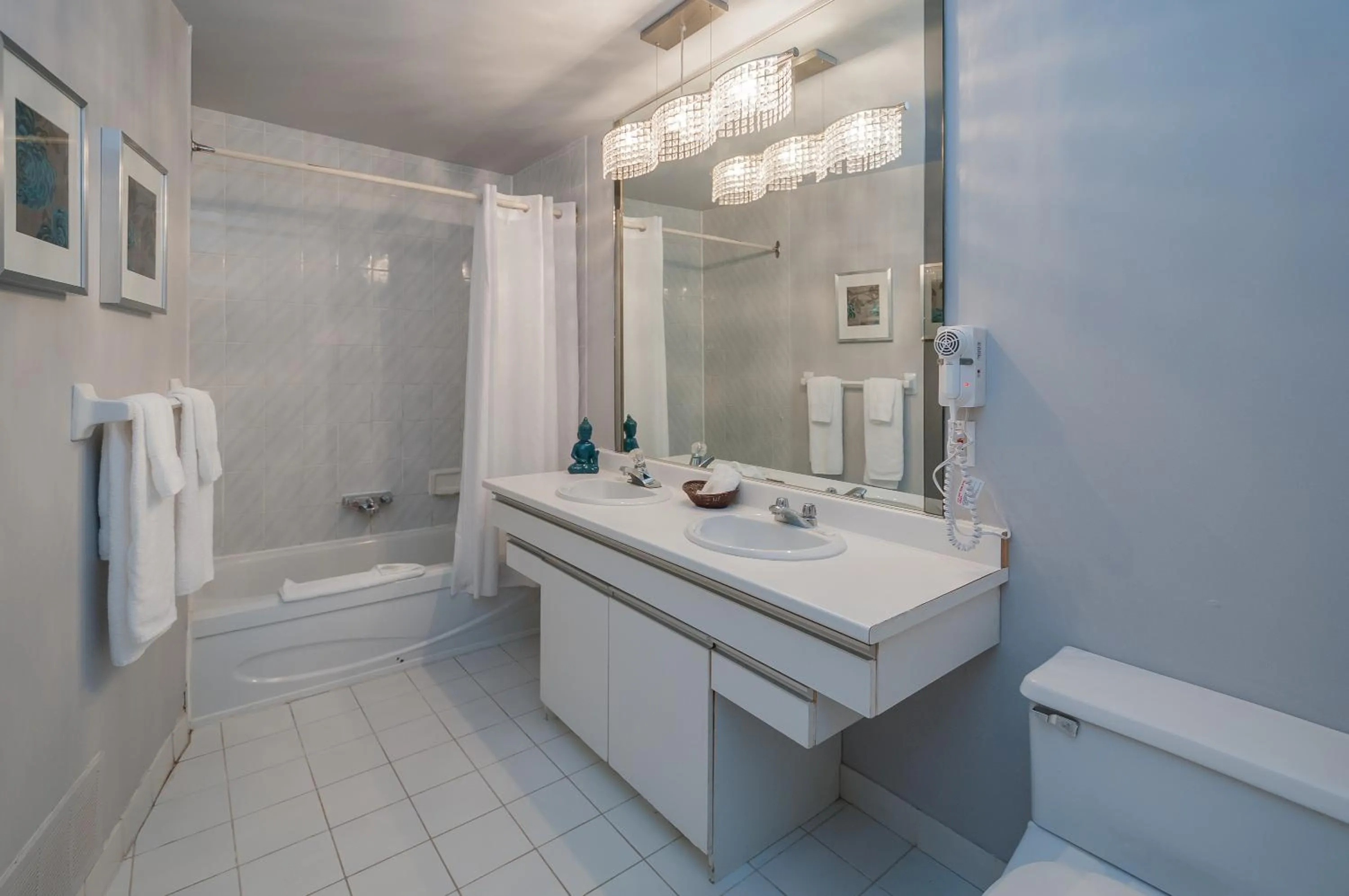 Hotel & Suites Monte-Cristo