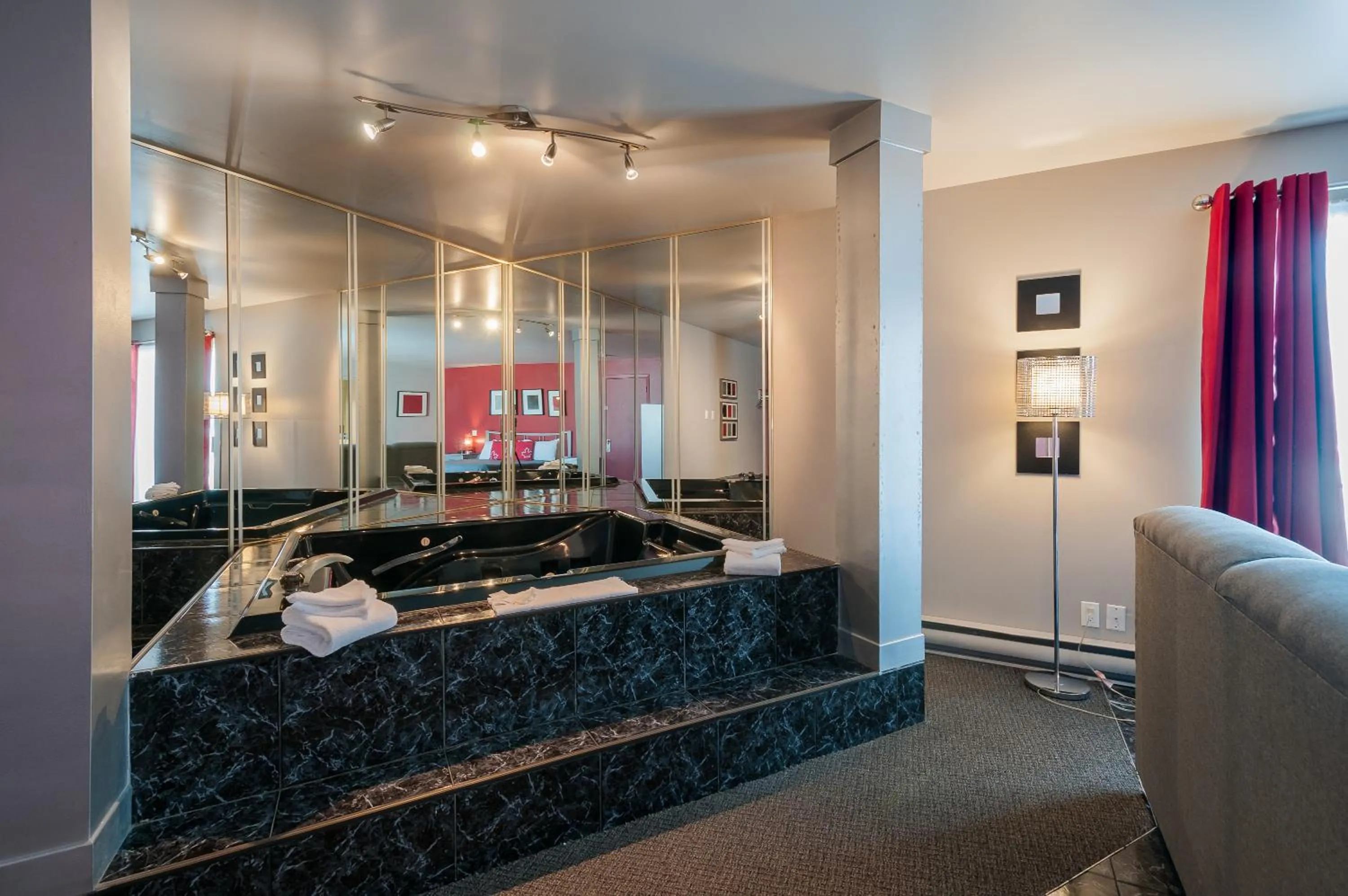 Hotel & Suites Monte-Cristo