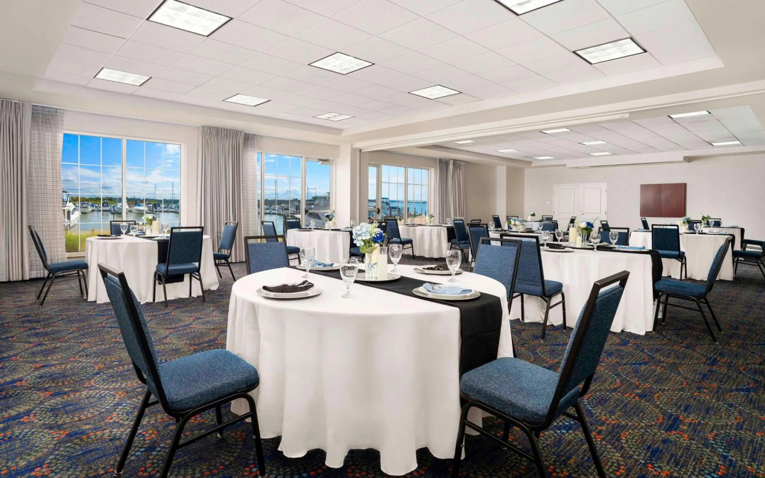 Meeting/conference room in Hilton Garden Inn Kent Island Marina