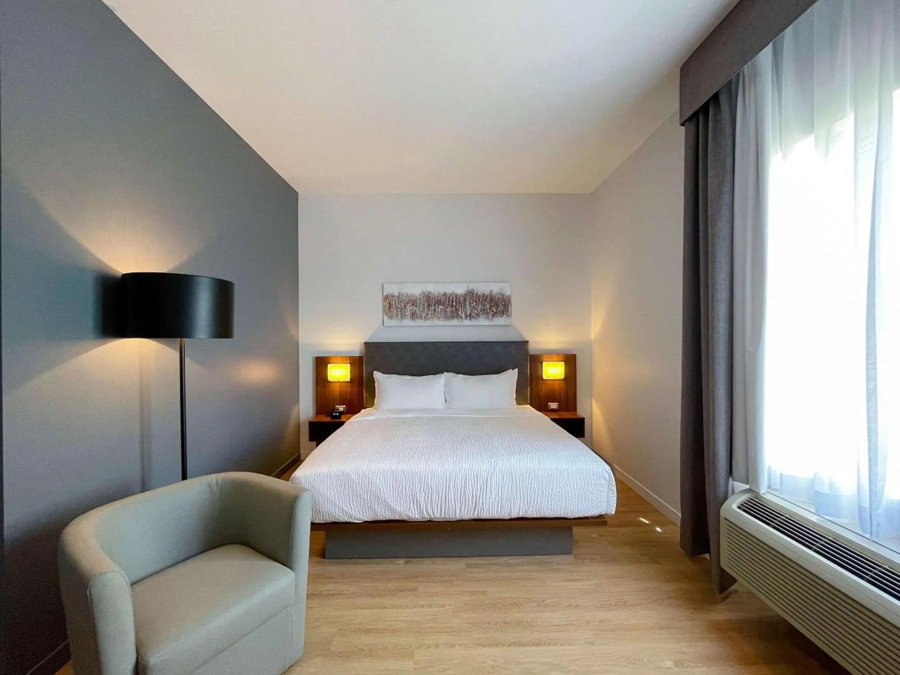 Photo of the whole room, Bed in Quality Inn