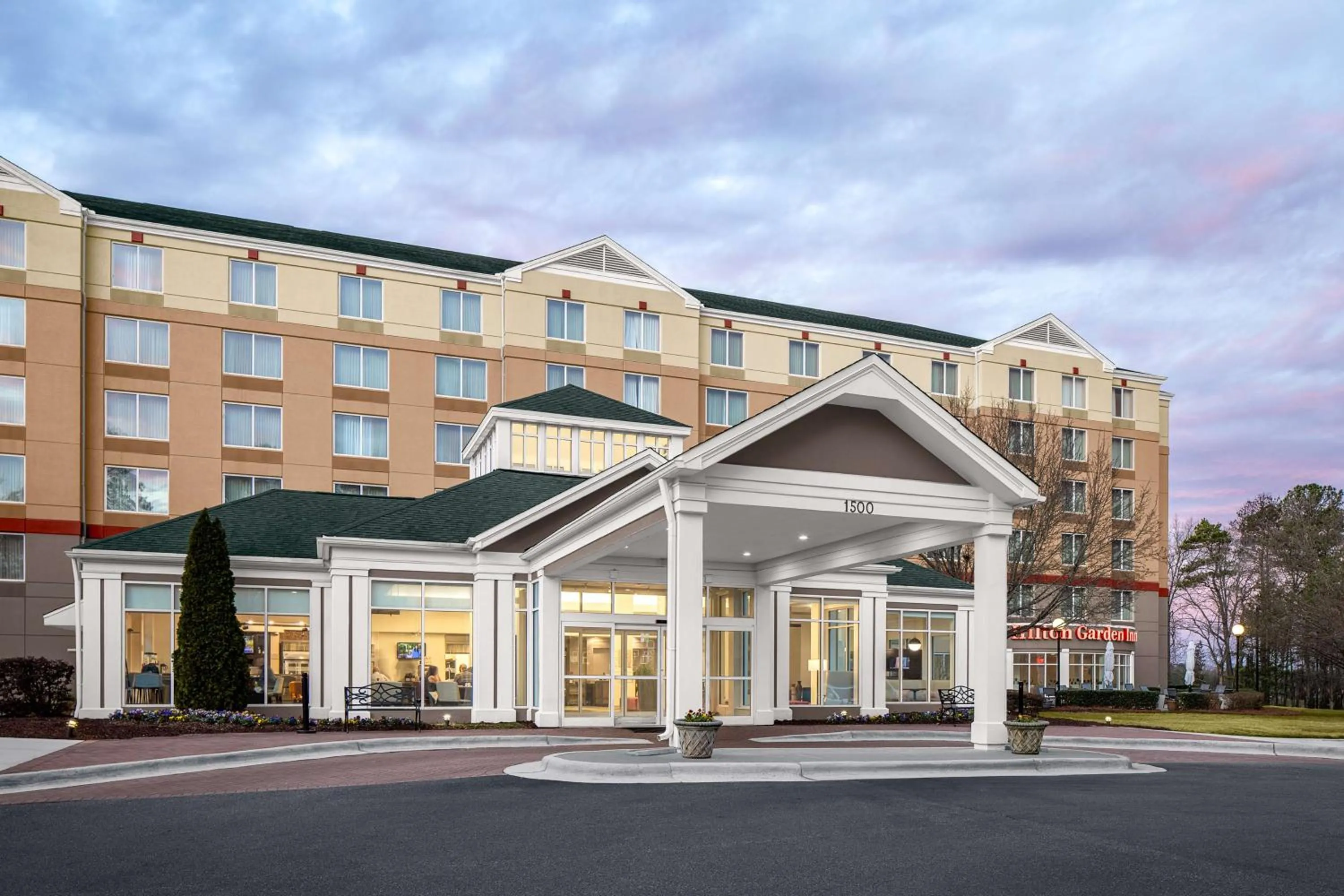 Property building in Hilton Garden Inn Raleigh Durham Airport