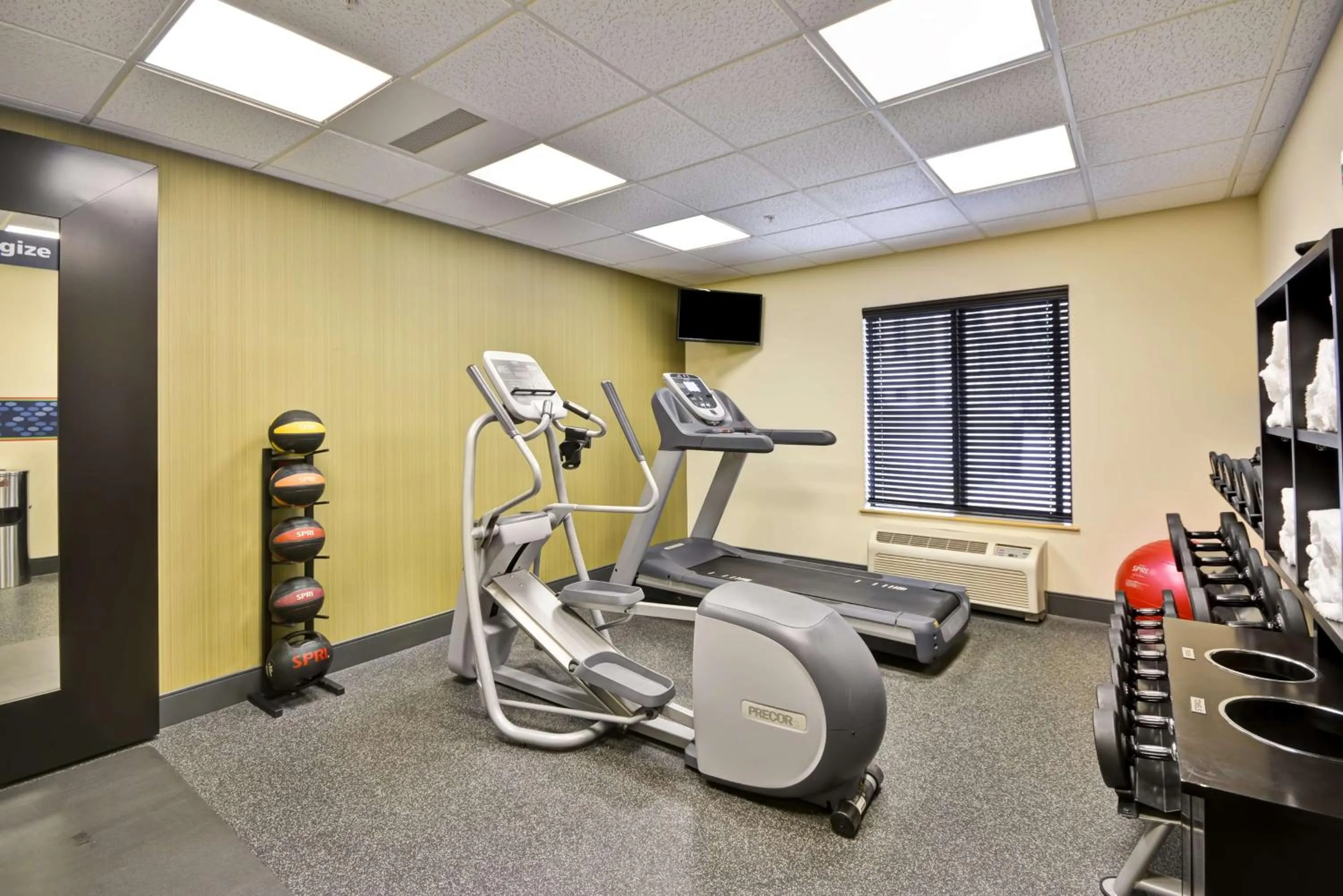 Fitness centre/facilities in Hampton Inn Bozeman