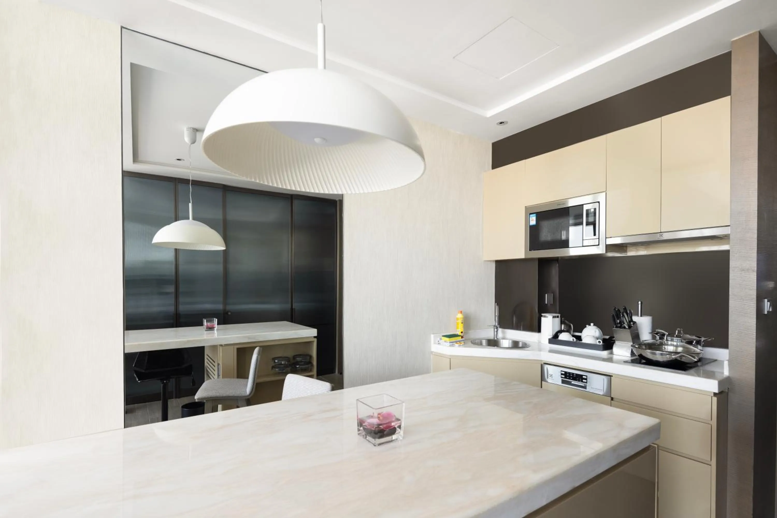 Kitchen or kitchenette in Hyatt House Shanghai Hongqiao CBD