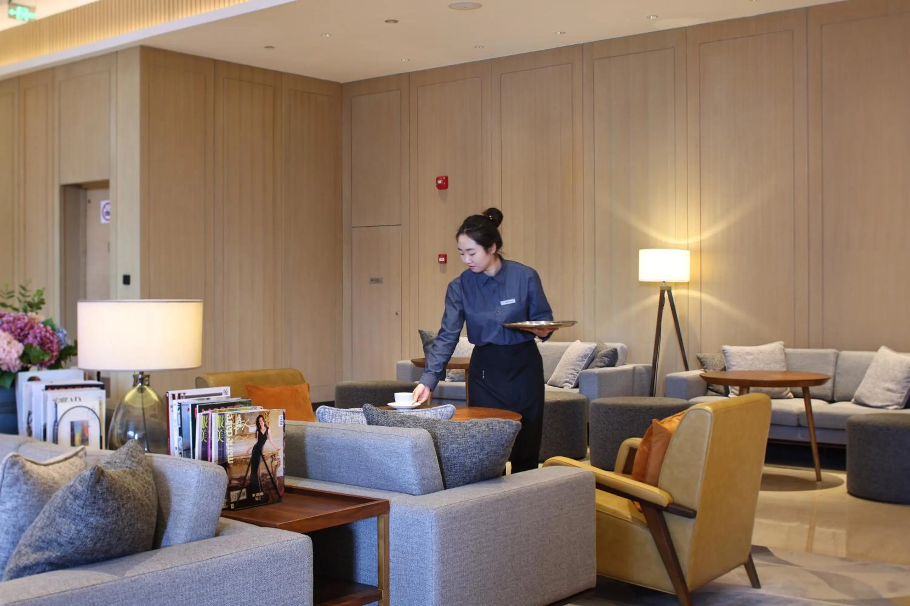Seating area in Hyatt Place Shanghai Hongqiao CBD
