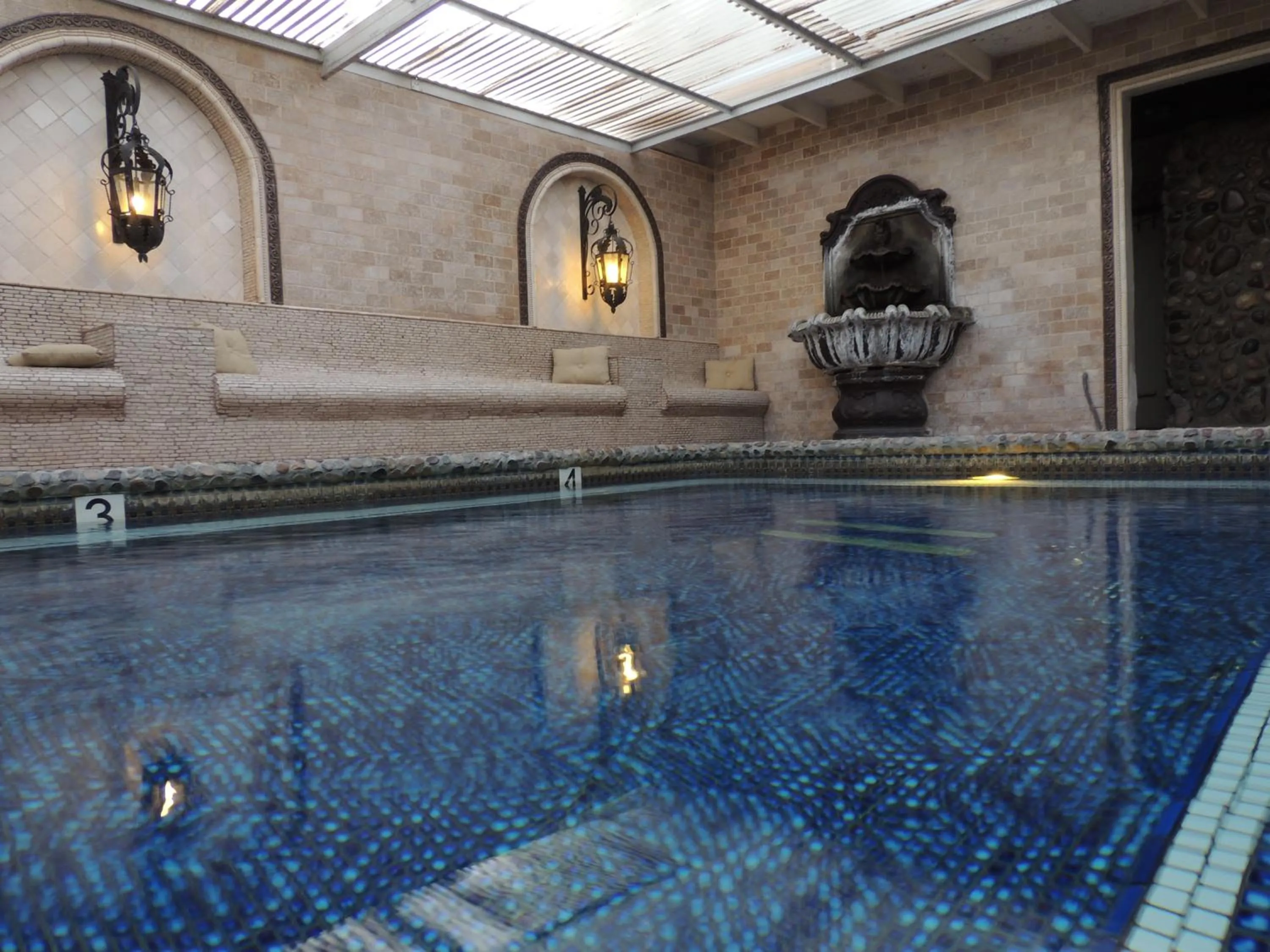 Hot Spring Bath in Tuscan Springs Hotel & Spa