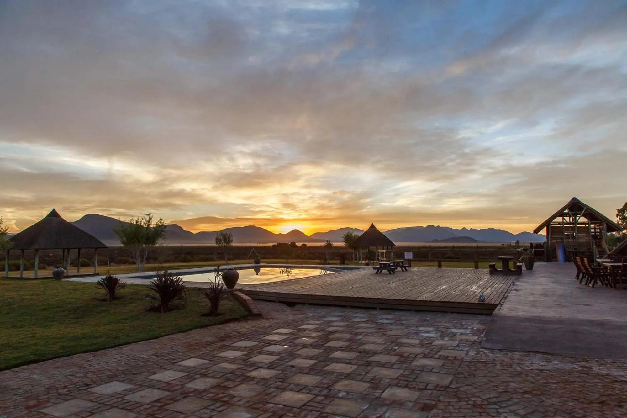 Property building in A-1 Njalo-NjaloSafari´s