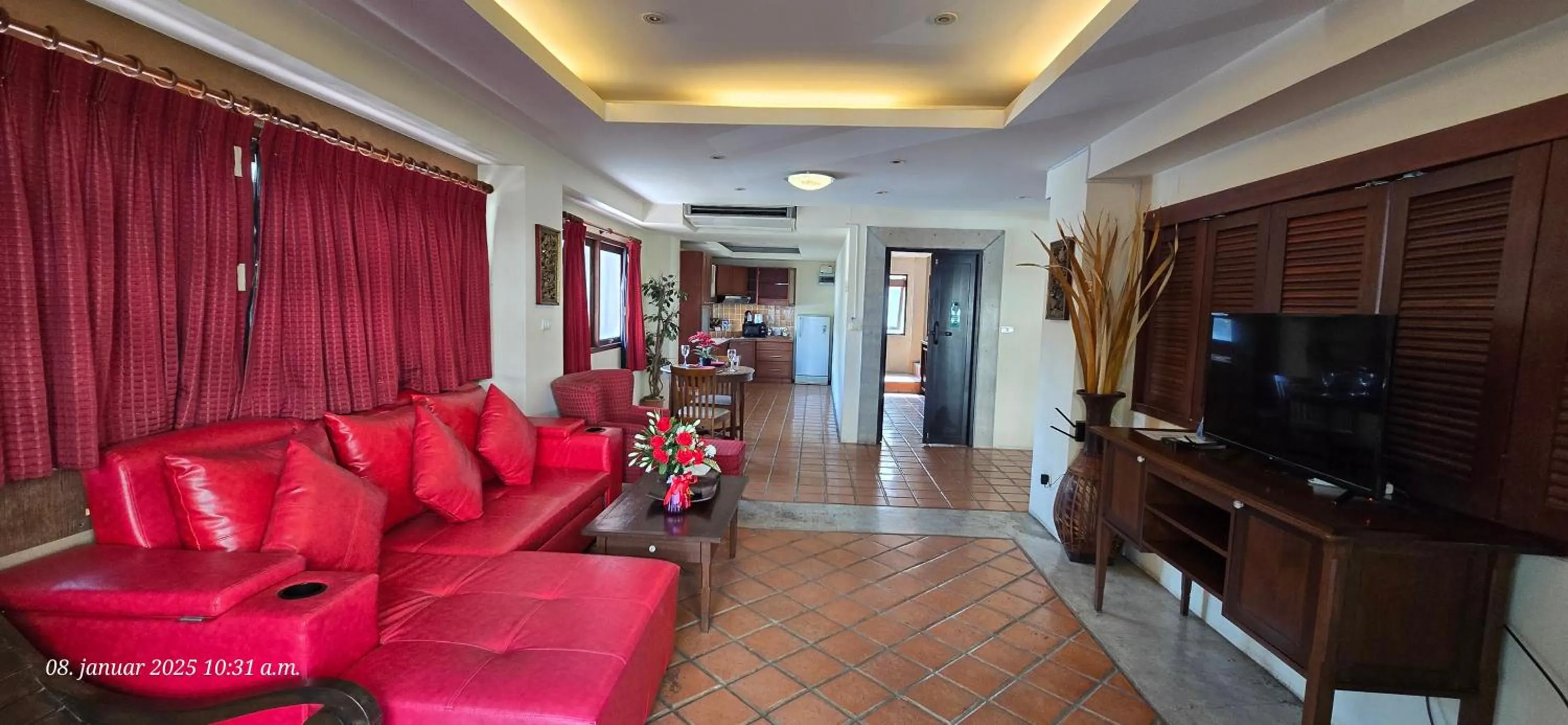 TV and multimedia in Nirvana Boutique Suites