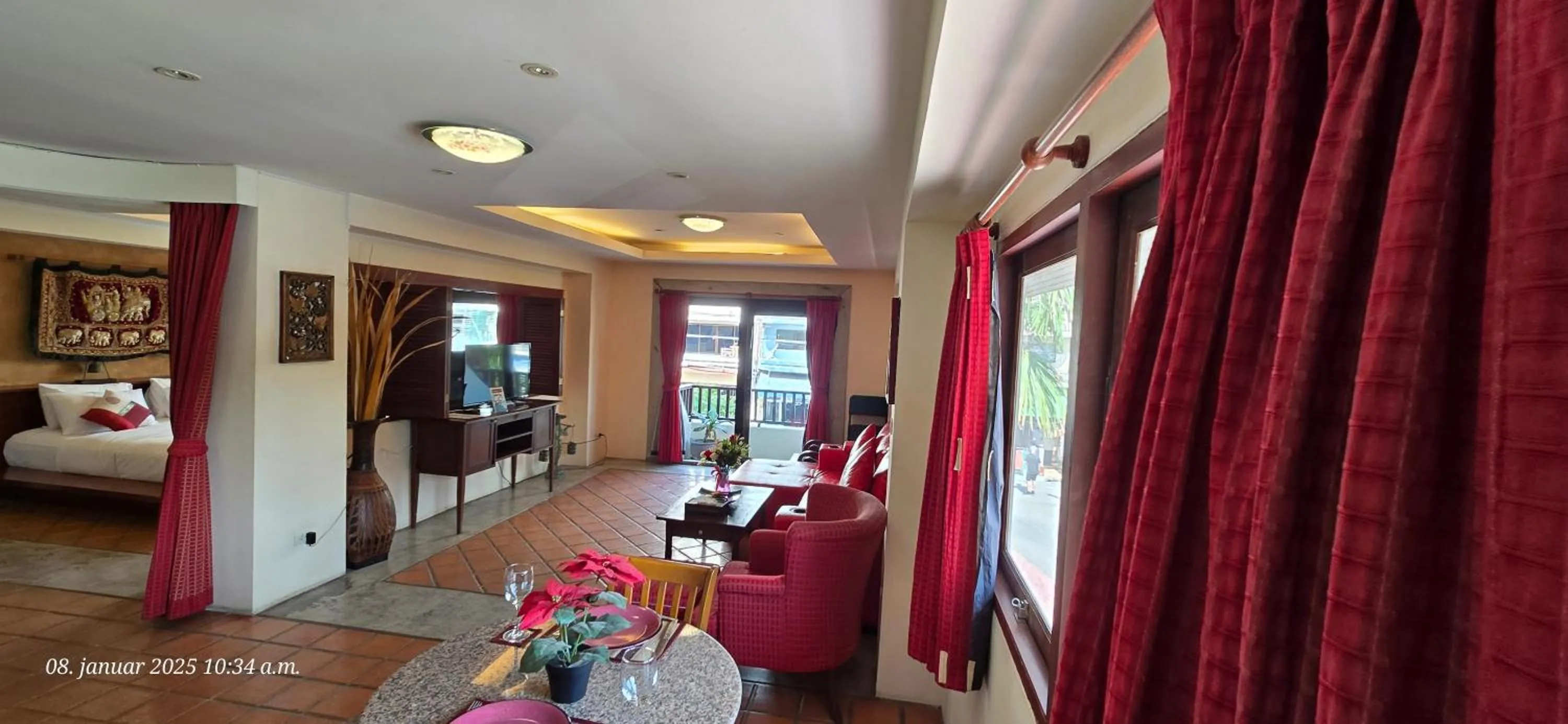 TV and multimedia, Bed in Nirvana Boutique Suites