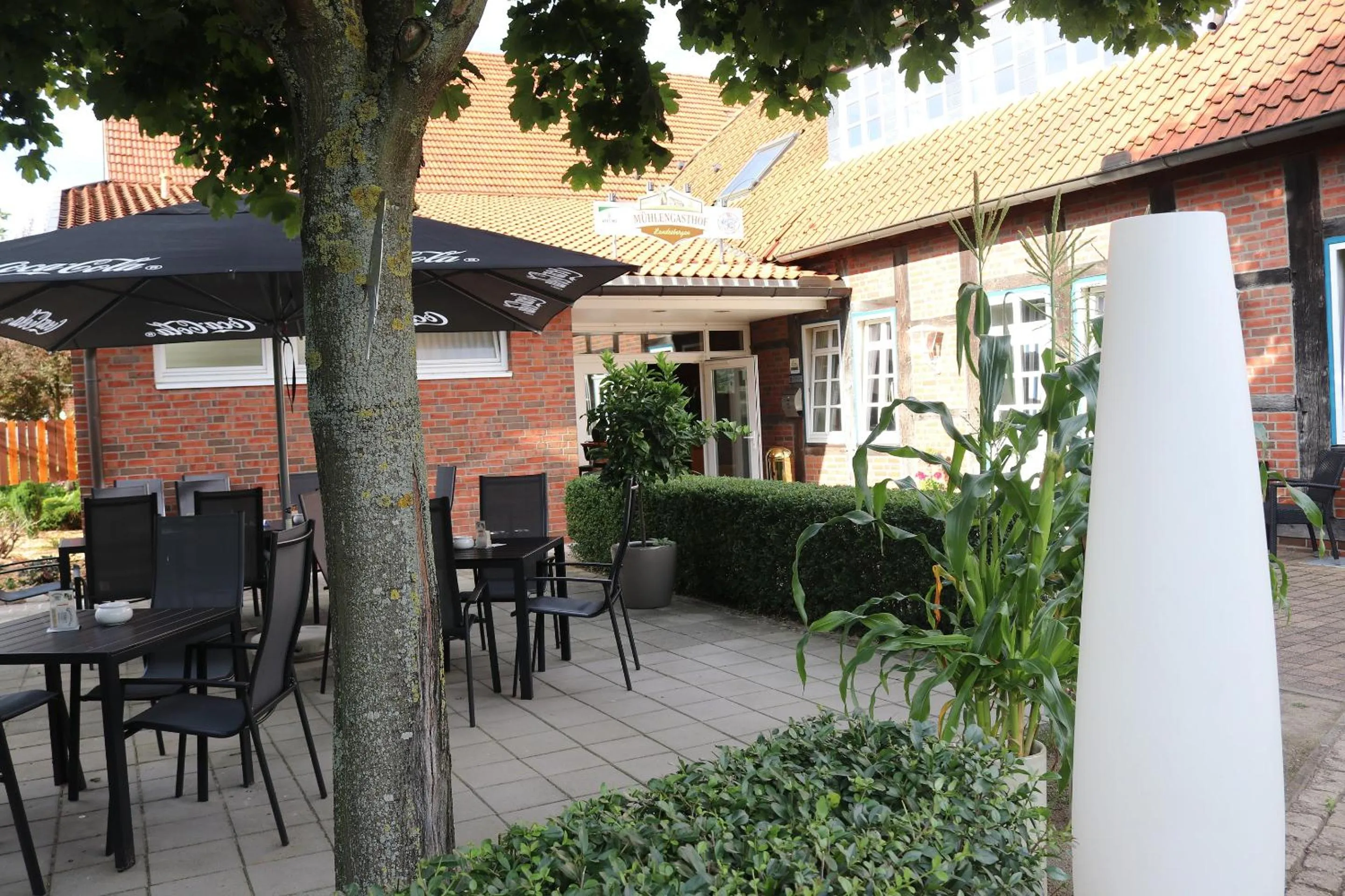 Facade/entrance in Mühlengasthof Landesbergen