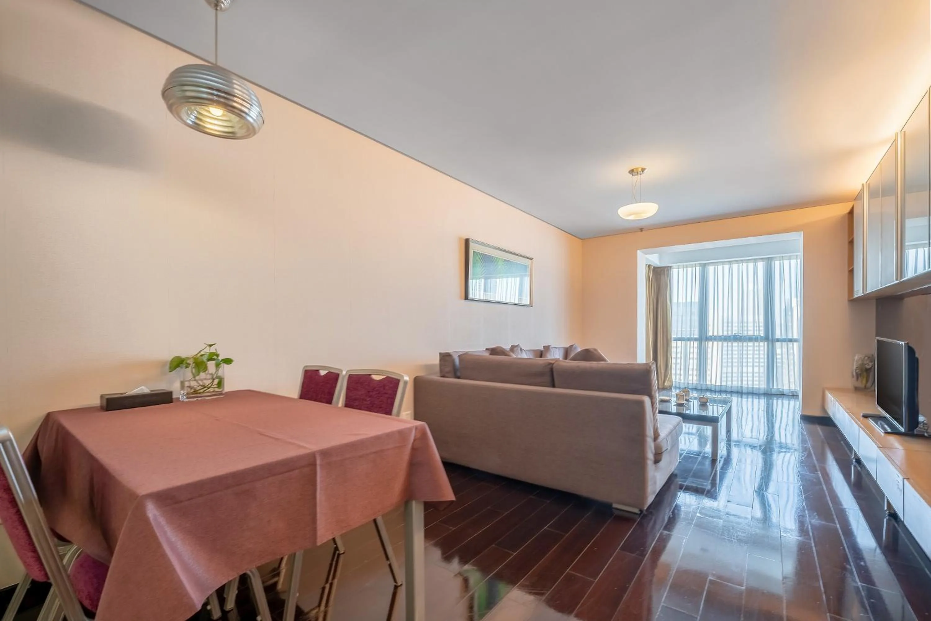 Qingdao Housing International Hotel