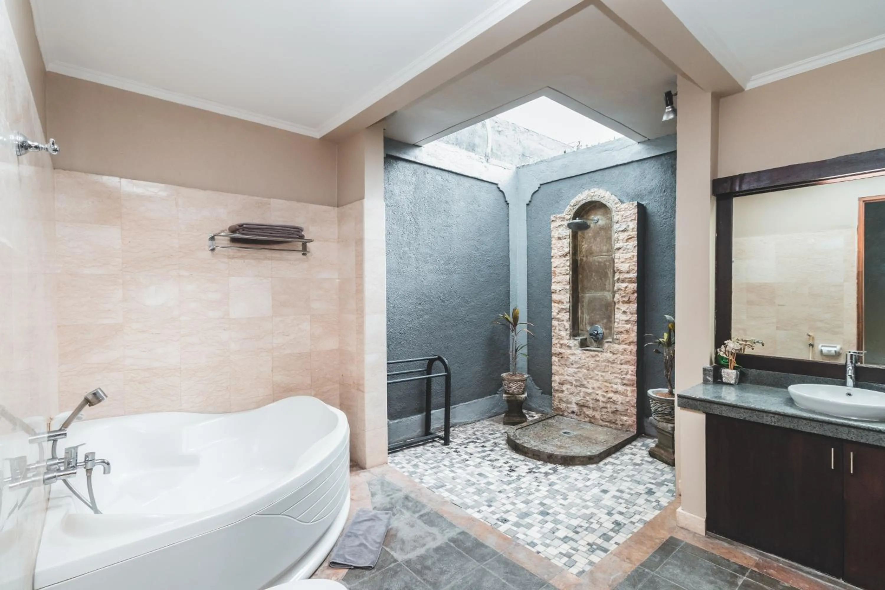 Shower in Dura Villas Bali at Kerobokan