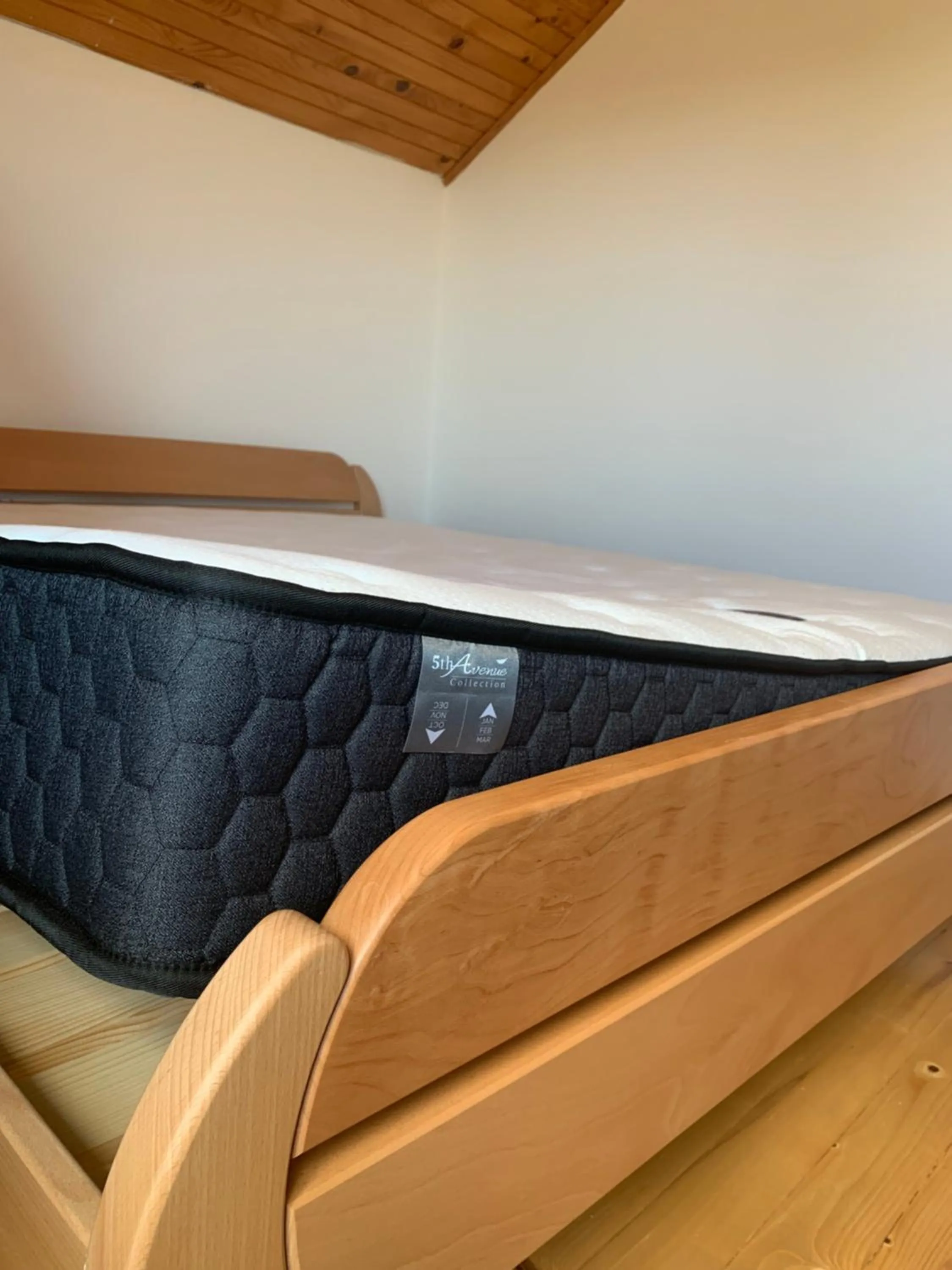 Bed in Tourist Farm Strle With Great Local Food