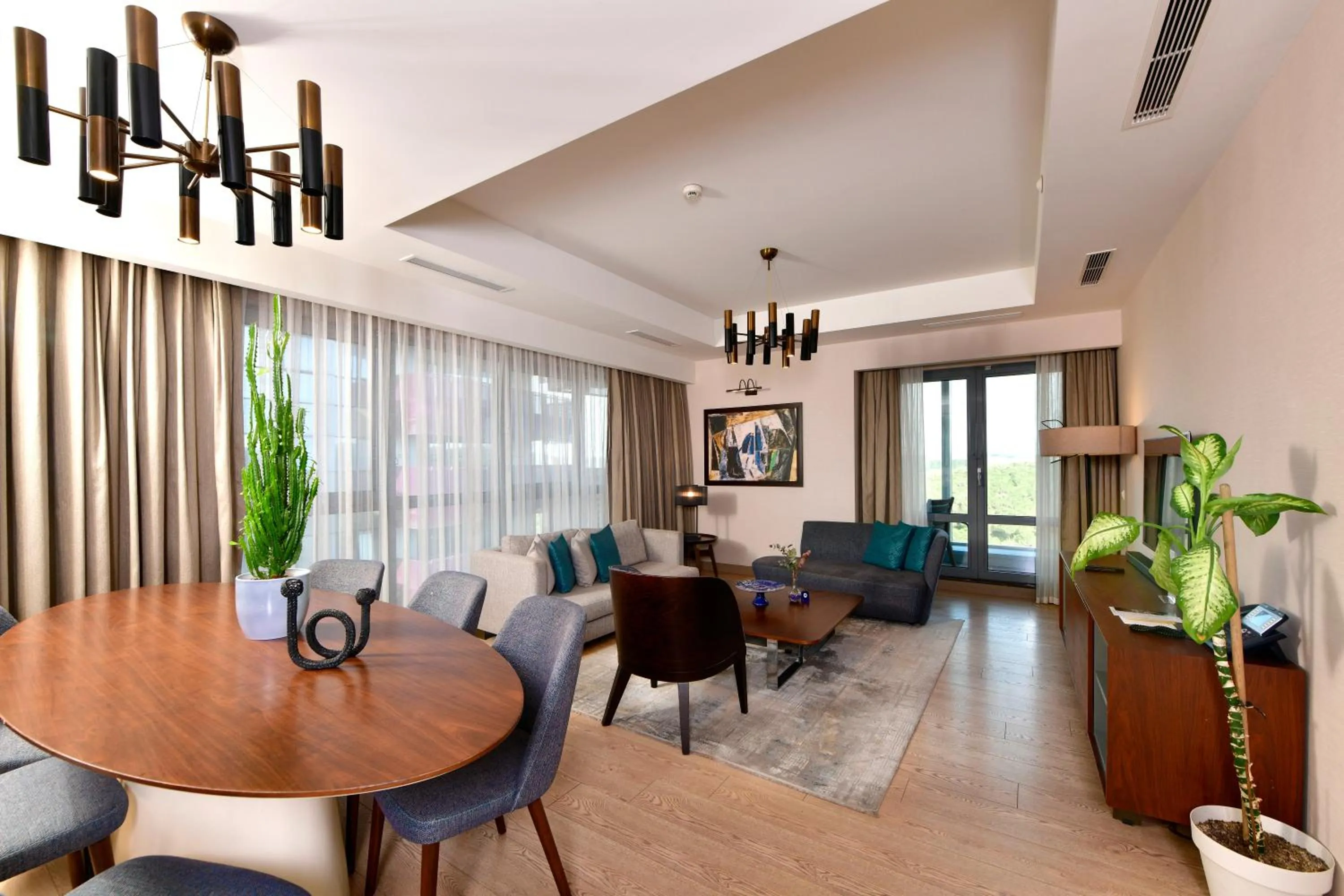 Dining area in Somerset Maslak Istanbul