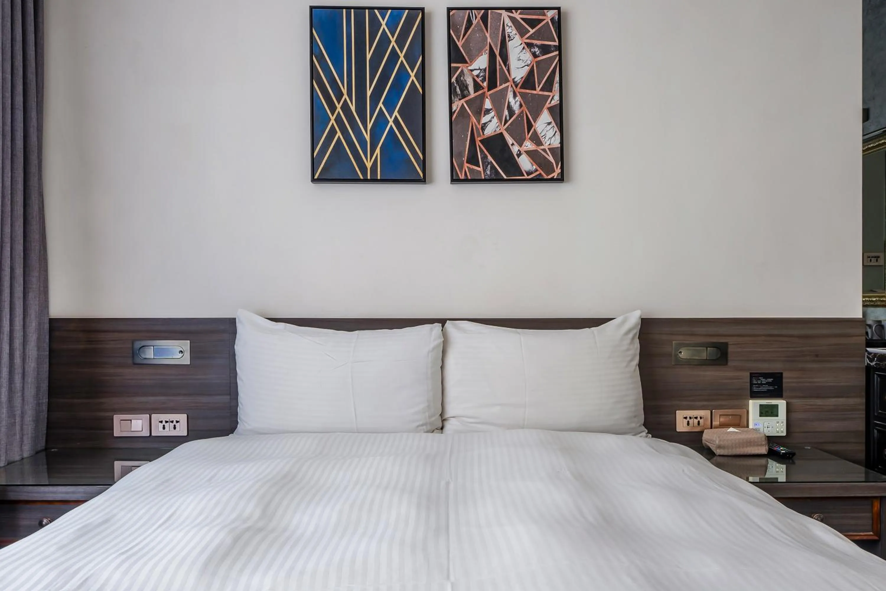 Bed in Dream Mansion Hotel