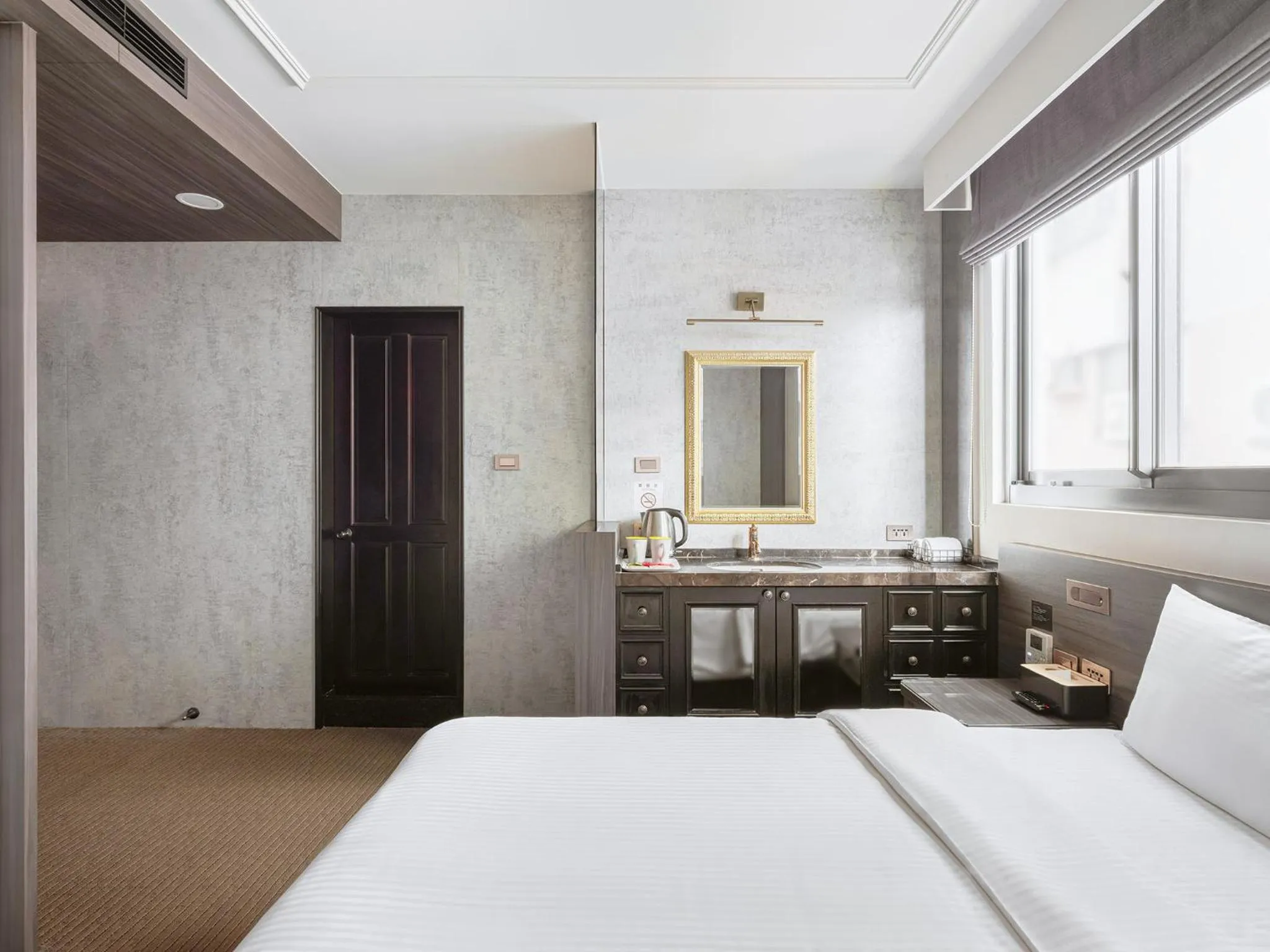 Photo of the whole room, Bed in Dream Mansion Hotel