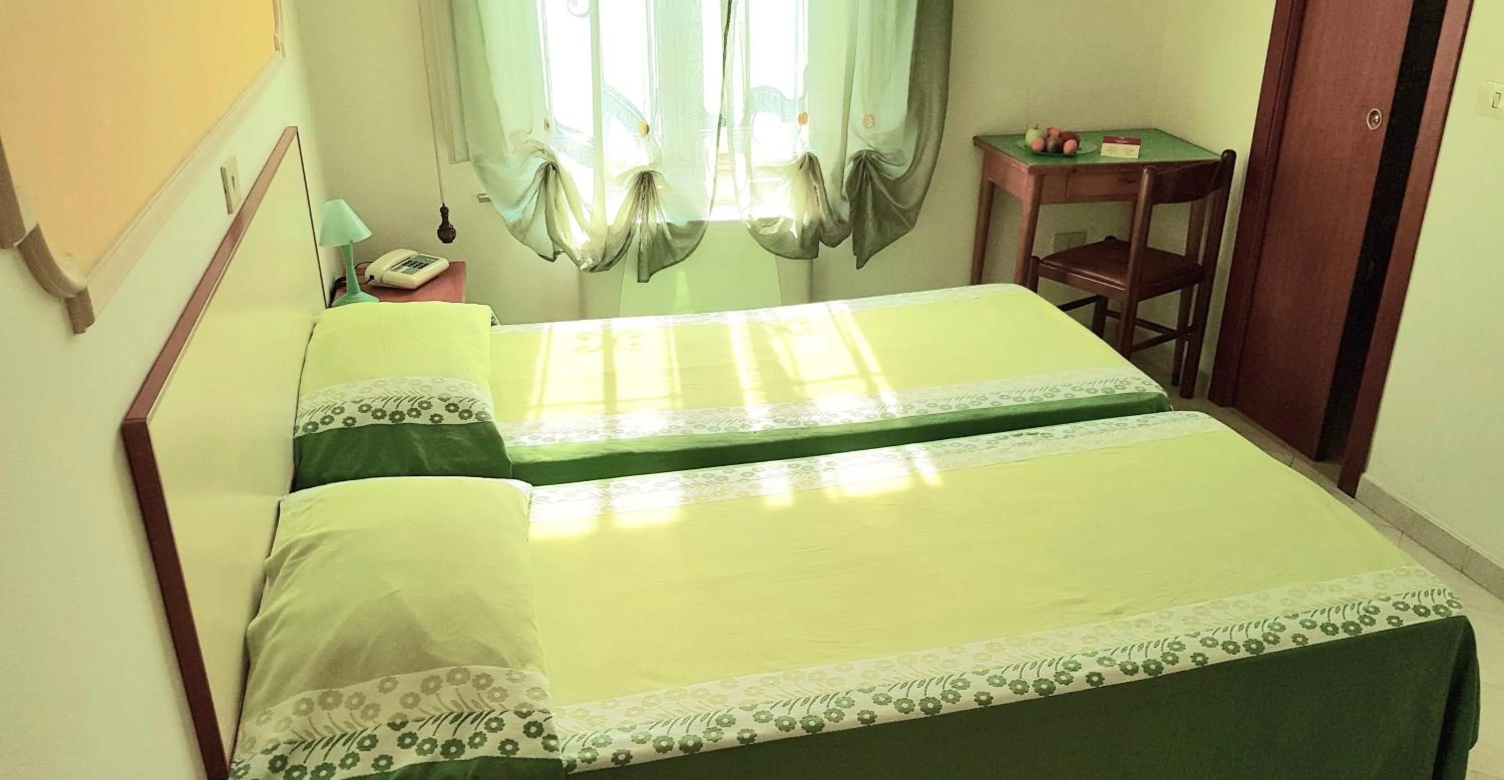 Photo of the whole room in Albergo Natucci