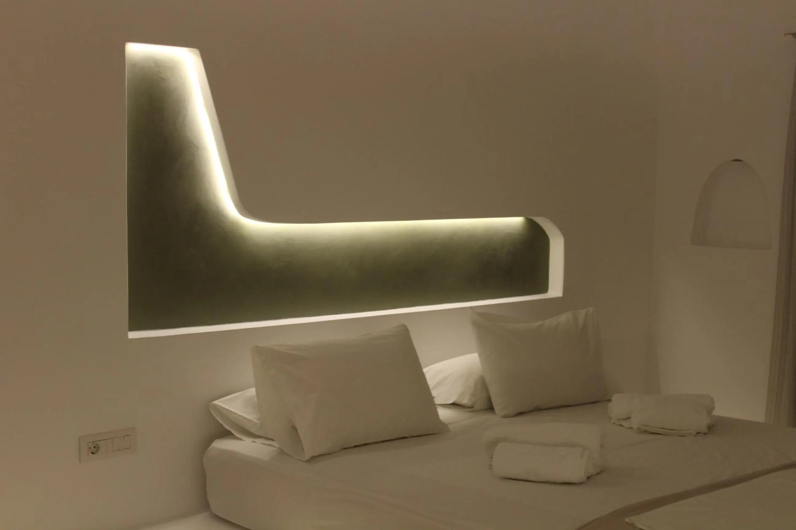 Bed in Alidian bay Suites Leros