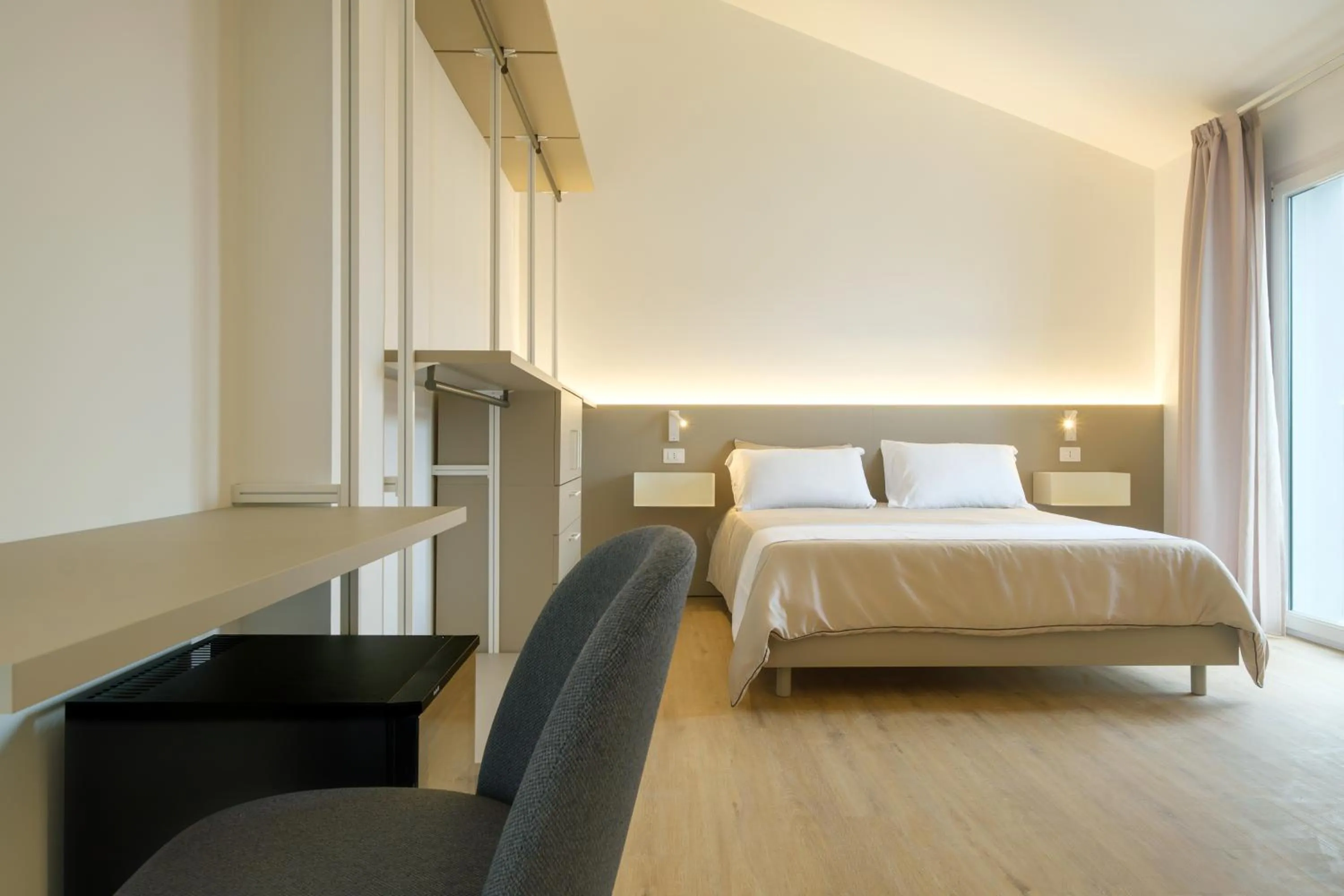 Photo of the whole room, Bed in Hotel Solki