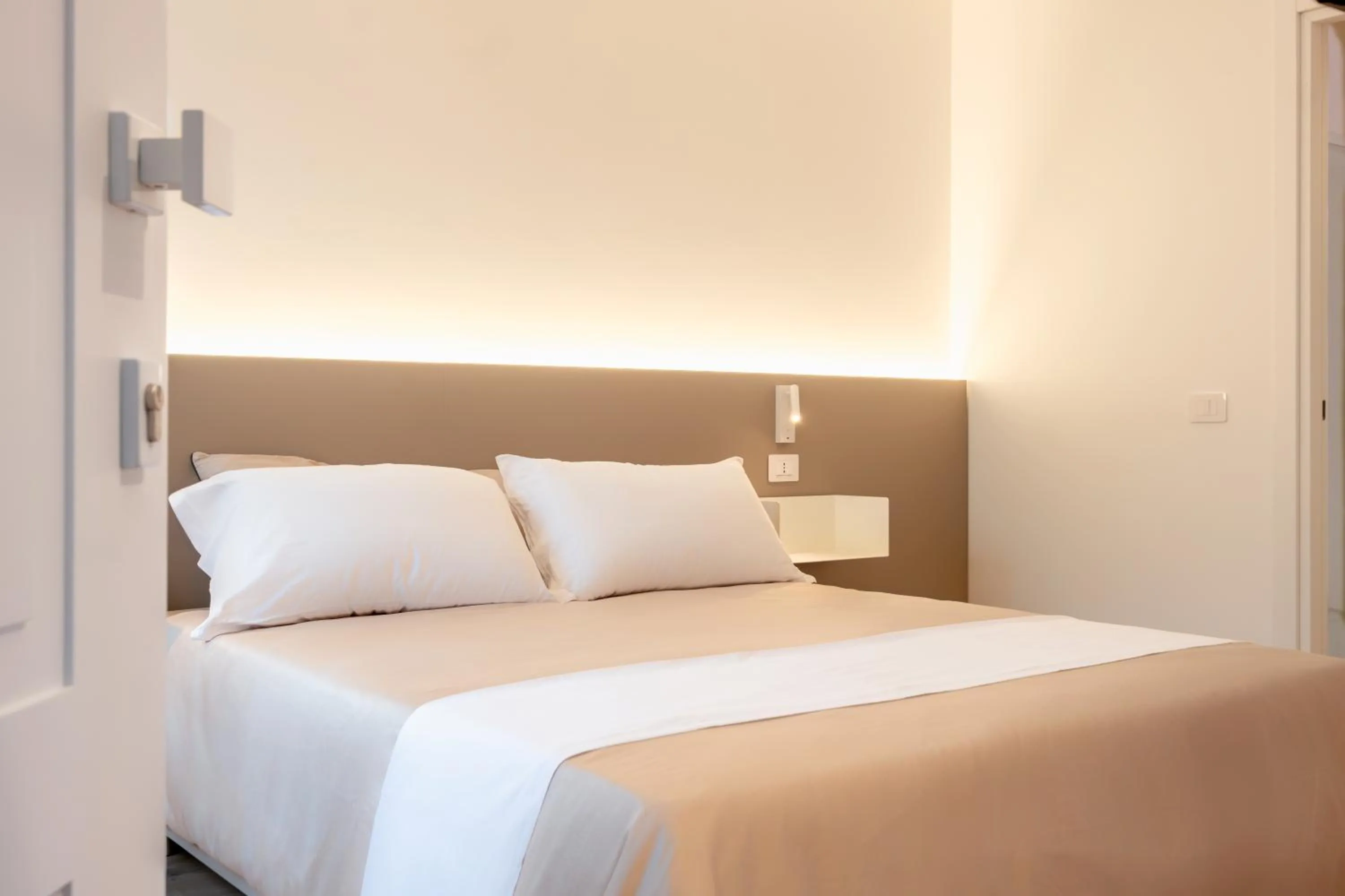 Bedroom, Bed in Hotel Solki