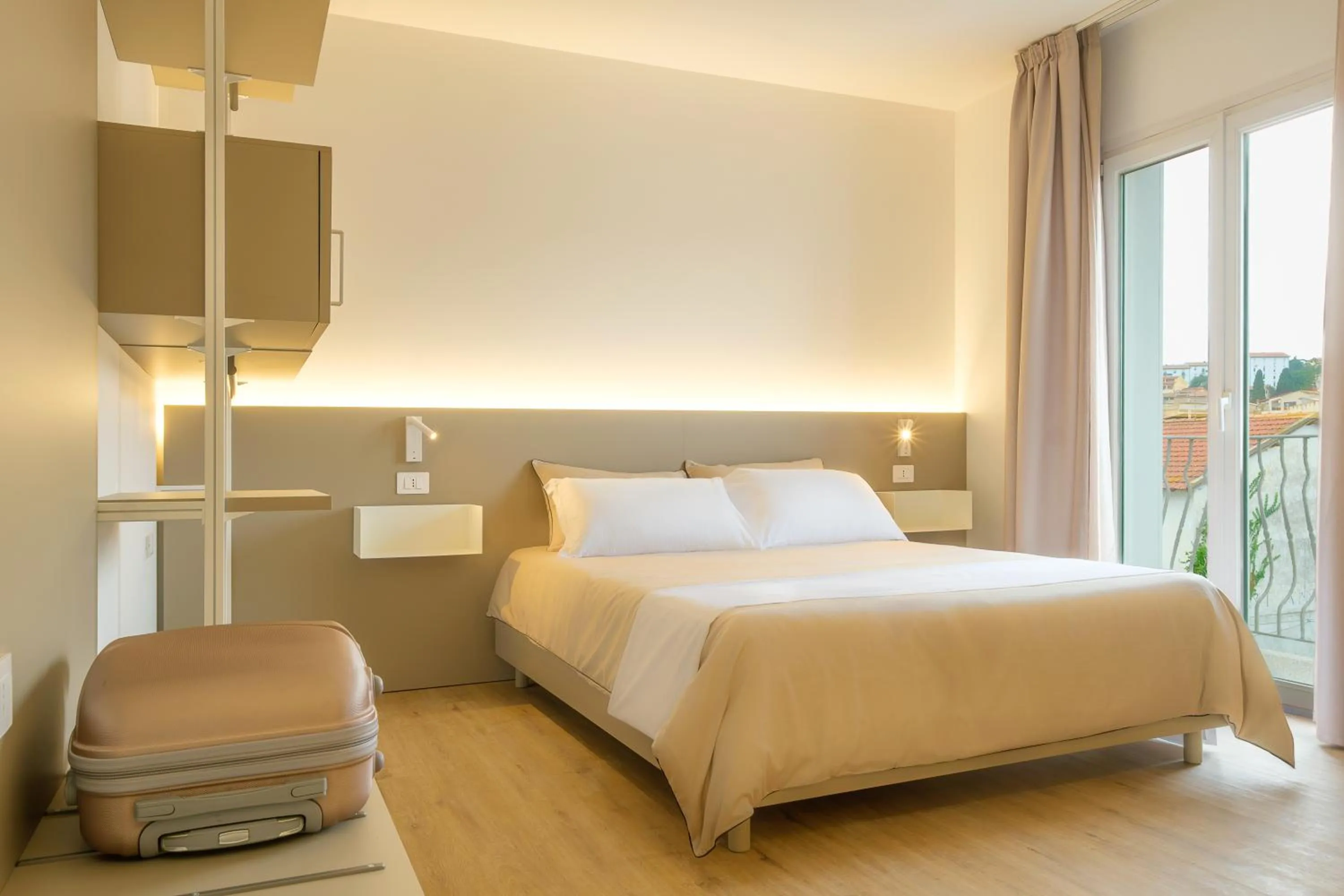 Bedroom, Bed in Hotel Solki